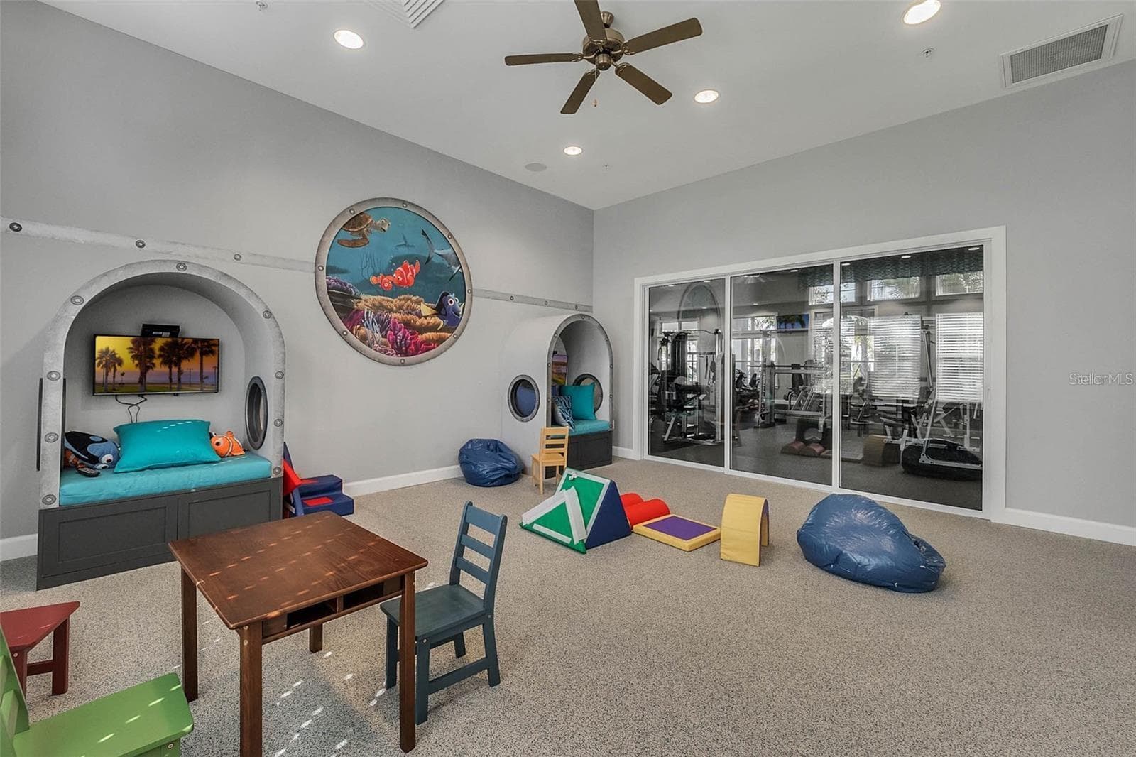 Single Family Residence at 9662 WATERWAY PASSAGE DR, WINTER GARDEN, photo 49 of 55