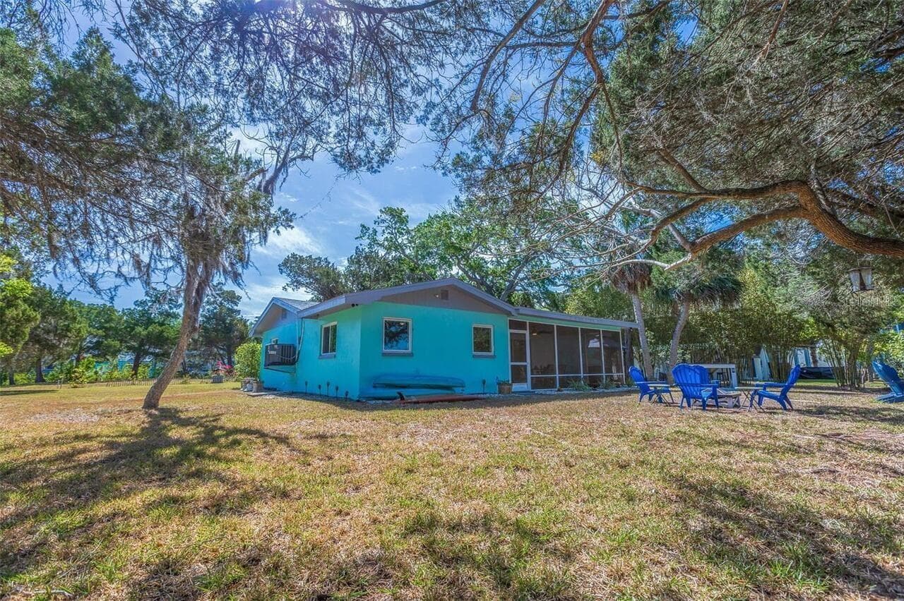 Single Family Residence at 5275 MILLER BAYOU DR, PORT RICHEY, photo 14 of 19