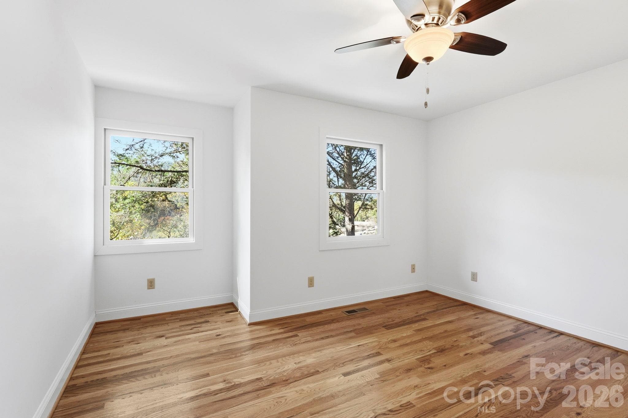 2nd Upstairs Bedroom - 39 Williams Cove Road, Black Mountain