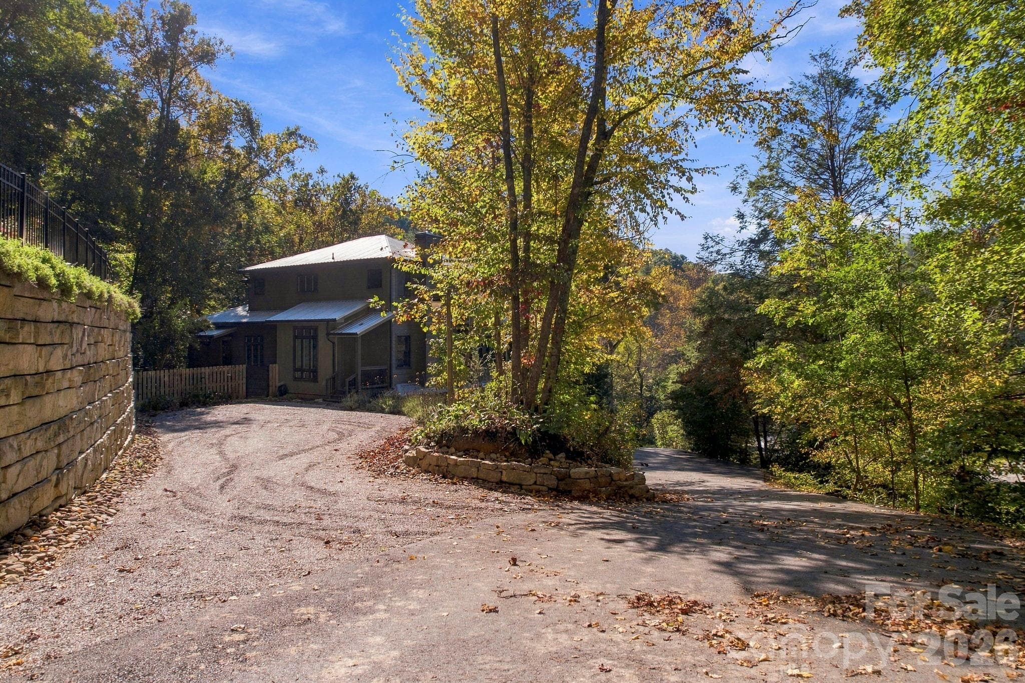 Main Level Driveway - 39 Williams Cove Road, Black Mountain