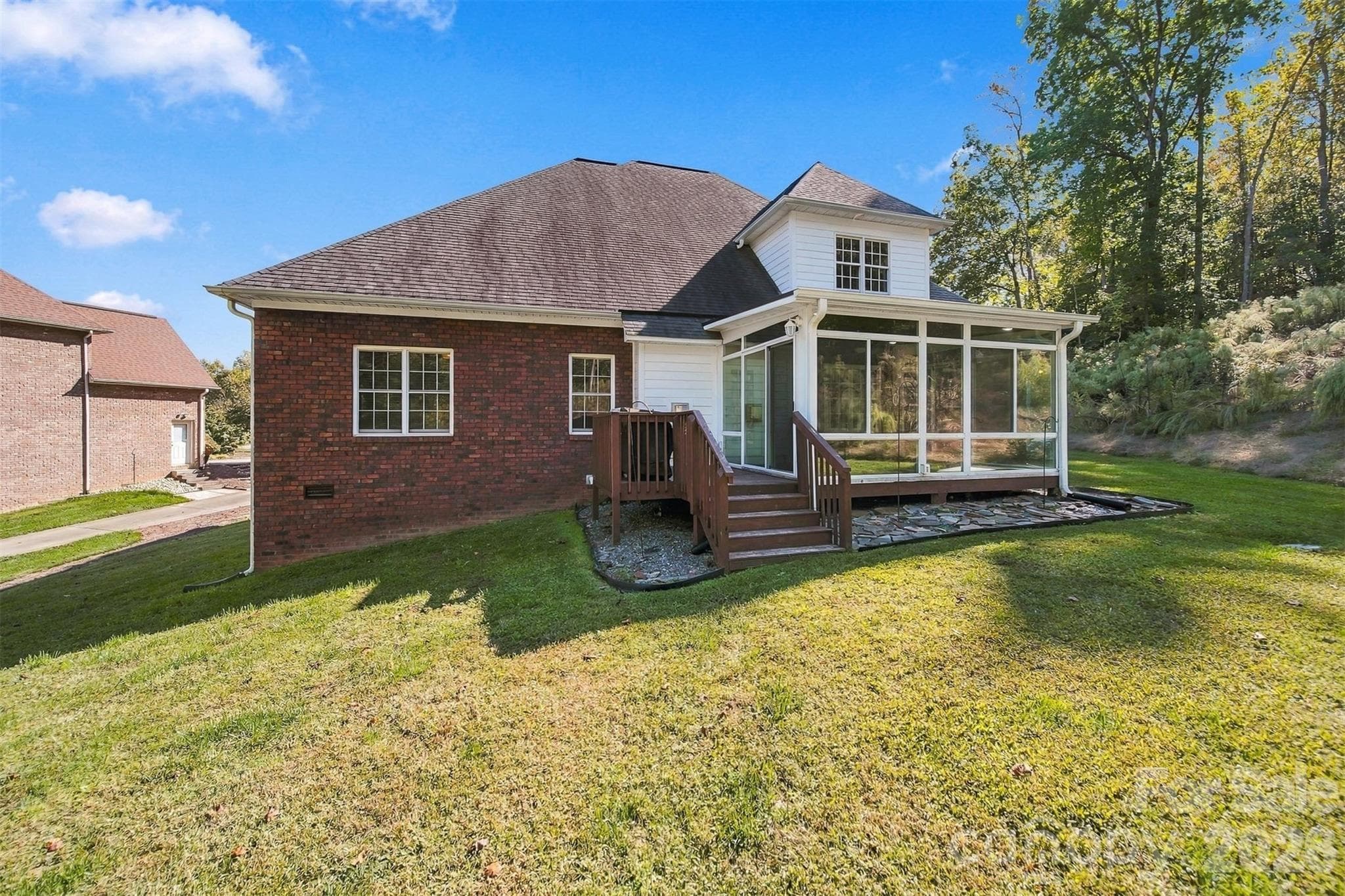 Single Family Residence at 1216 Fox Chase Drive, Newton, photo 4 of 46