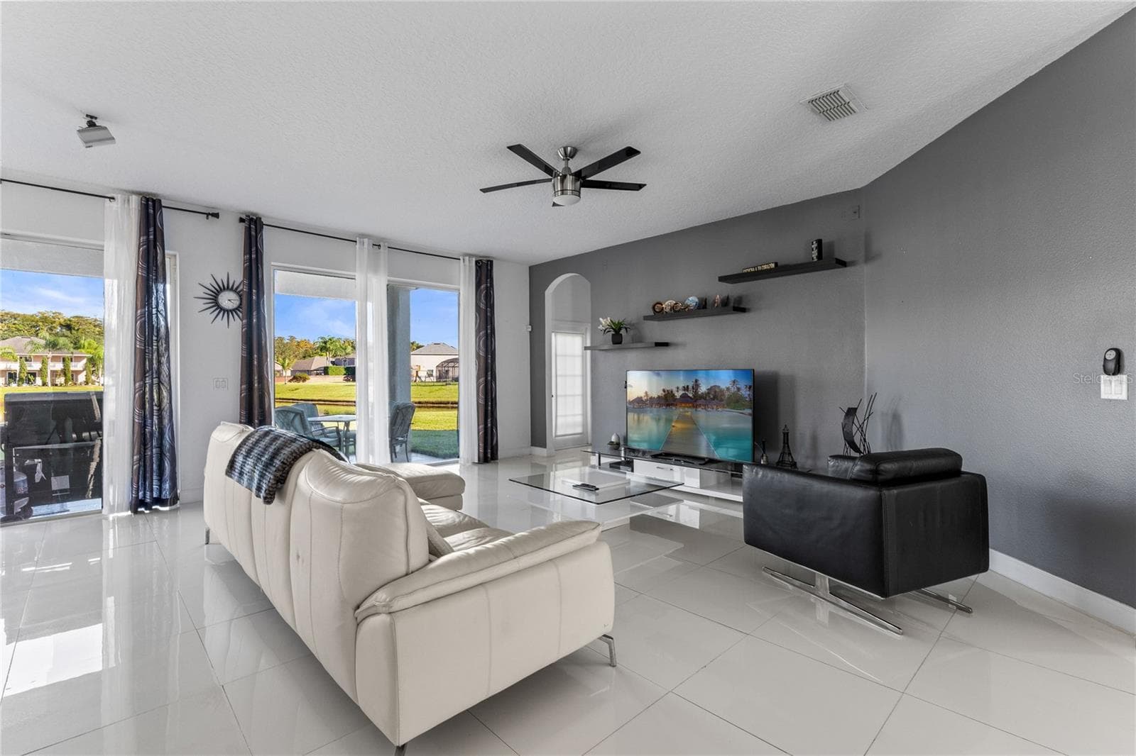 Single Family Residence at 5975 WINCHESTER ISLE RD, ORLANDO, photo 5 of 23