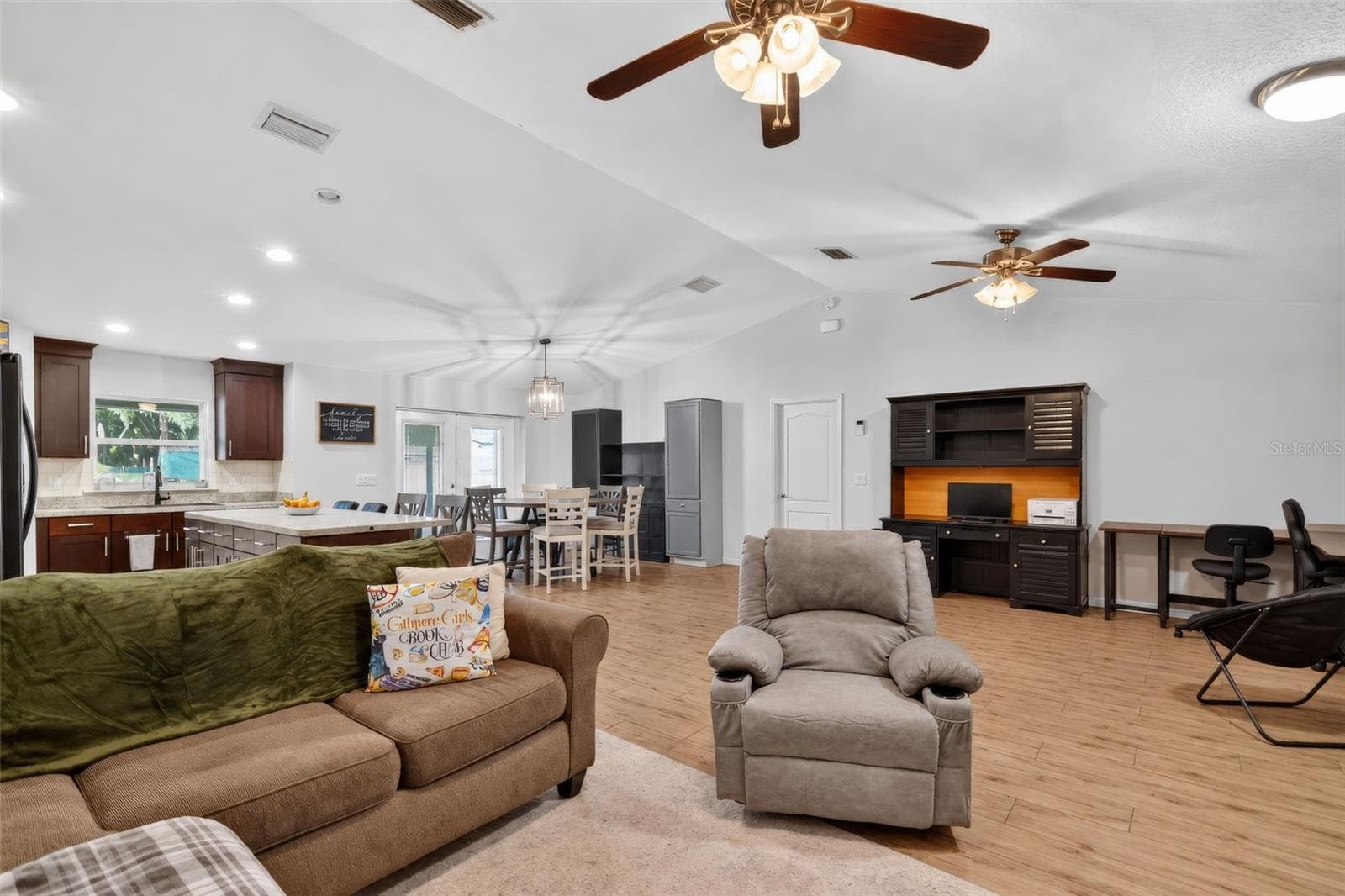 Single Family Residence at 3074 COUNTY ROAD 521, WILDWOOD, photo 6 of 19