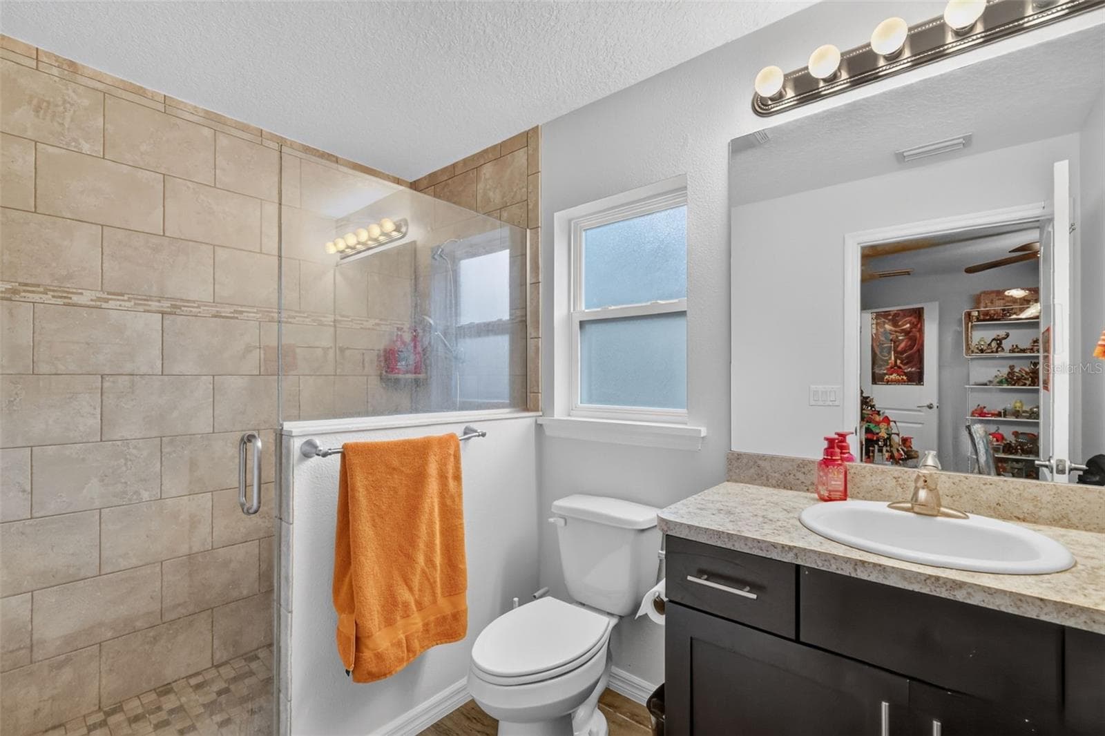 Single Family Residence at 3074 COUNTY ROAD 521, WILDWOOD, photo 12 of 19