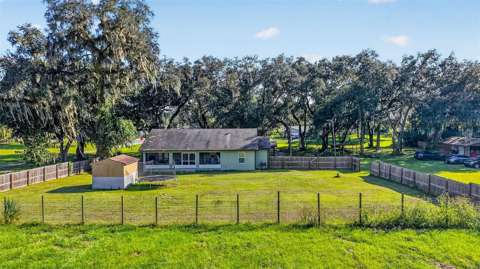 Single Family Residence at 3074 COUNTY ROAD 521, WILDWOOD, photo 17 of 19