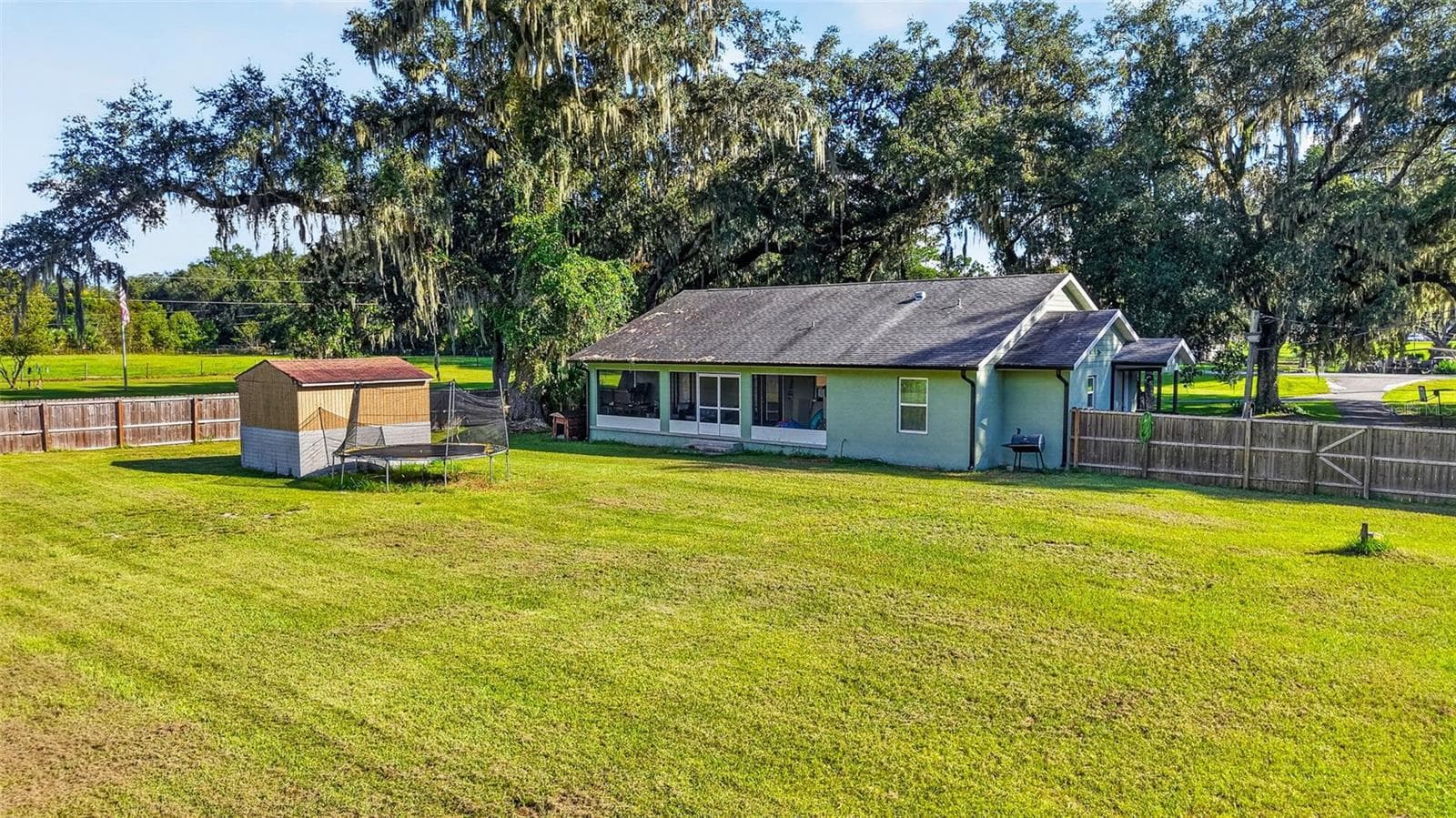 Single Family Residence at 3074 COUNTY ROAD 521, WILDWOOD, photo 18 of 19
