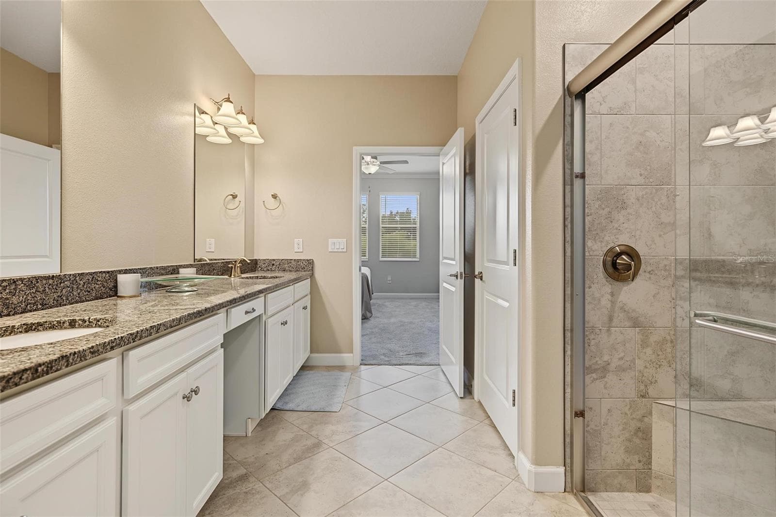 Dual sinks - 31733 CABANA RYE AVE, SAN ANTONIO