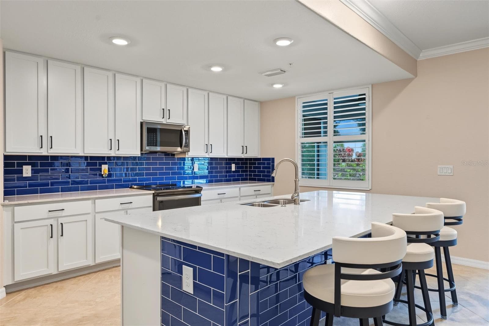 Condominium at 1017 TIDEWATER SHORES LOOP #1017, BRADENTON, photo 12 of 88