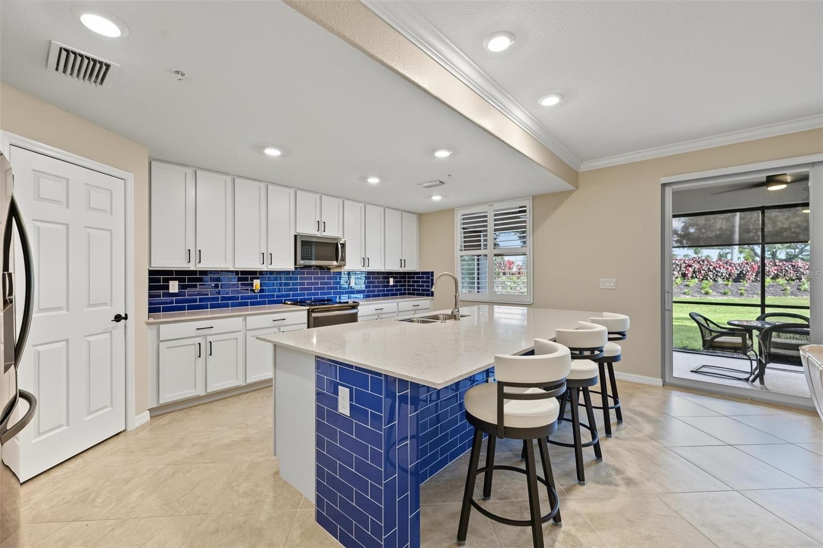 Condominium at 1017 TIDEWATER SHORES LOOP #1017, BRADENTON, photo 13 of 88