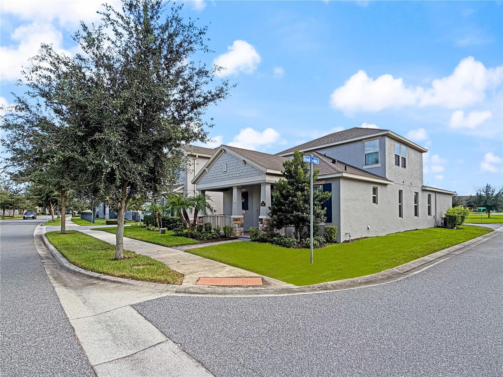 Corner lot - 9662 WATERWAY PASSAGE DR, WINTER GARDEN