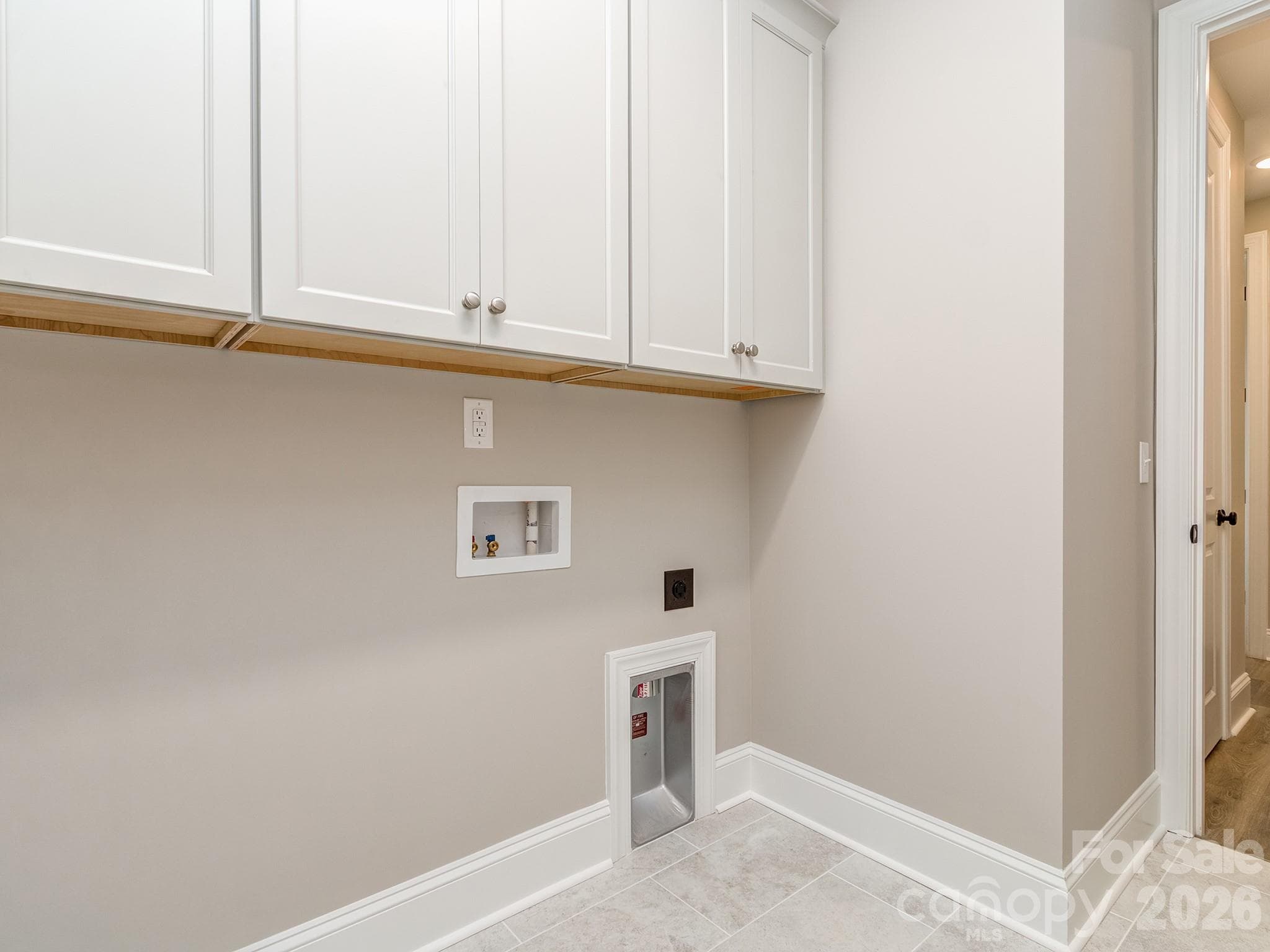 Single Family Residence at 518 Edmunds Lane, Clover, photo 22 of 36