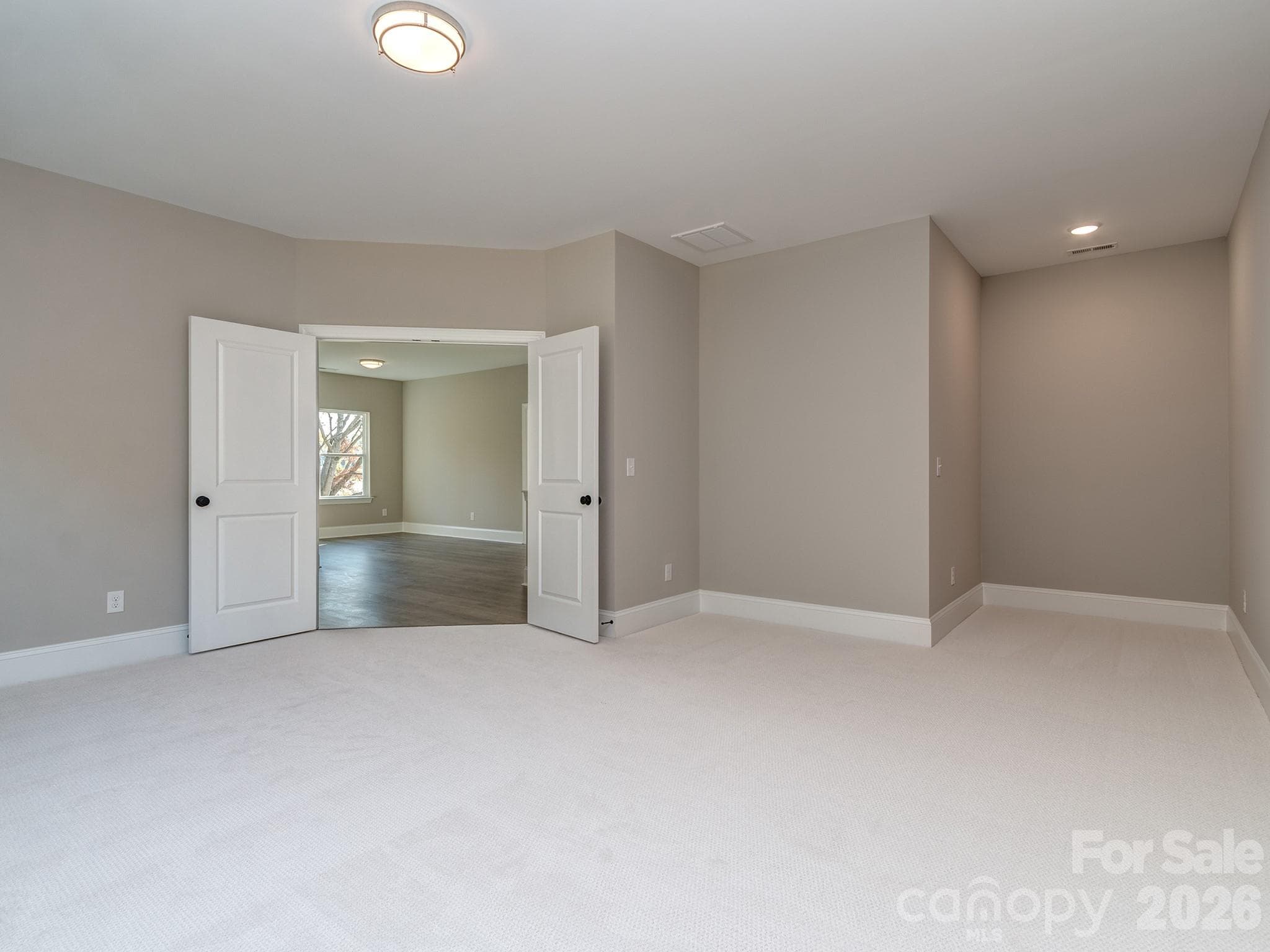Single Family Residence at 518 Edmunds Lane, Clover, photo 33 of 36