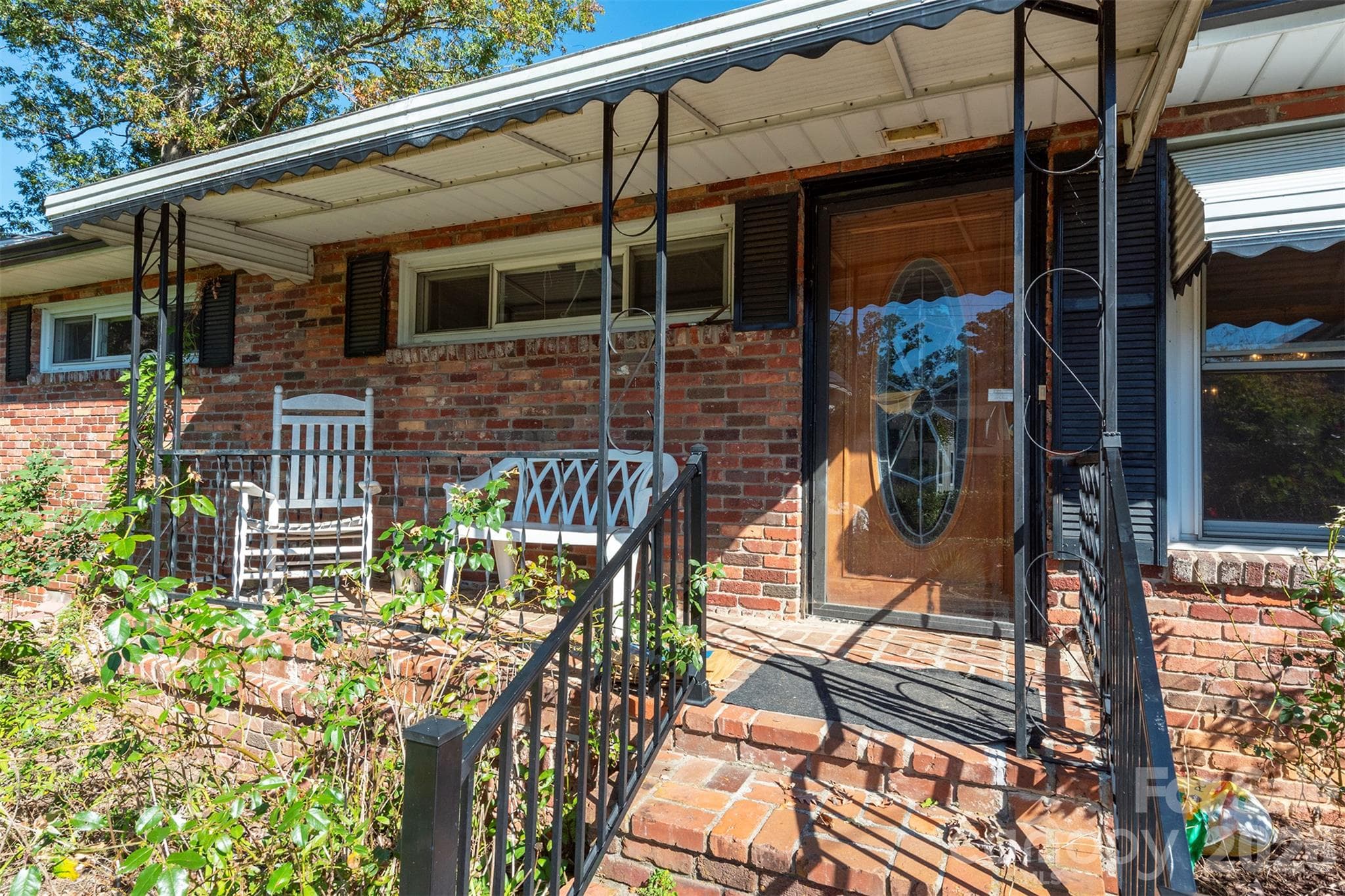 Single Family Residence at 163 Carrier Street, Asheville, photo 2 of 42