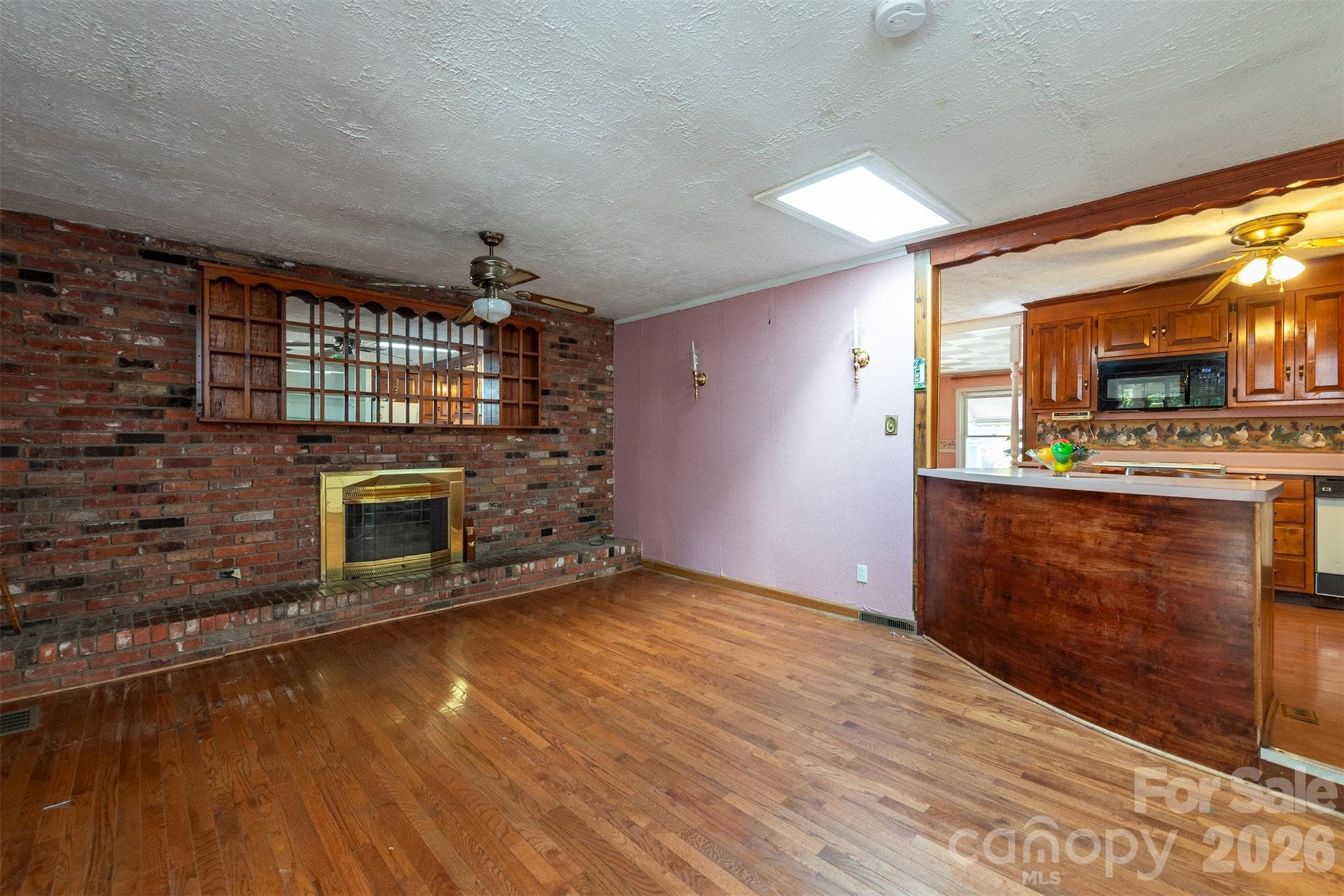 Single Family Residence at 163 Carrier Street, Asheville, photo 15 of 42