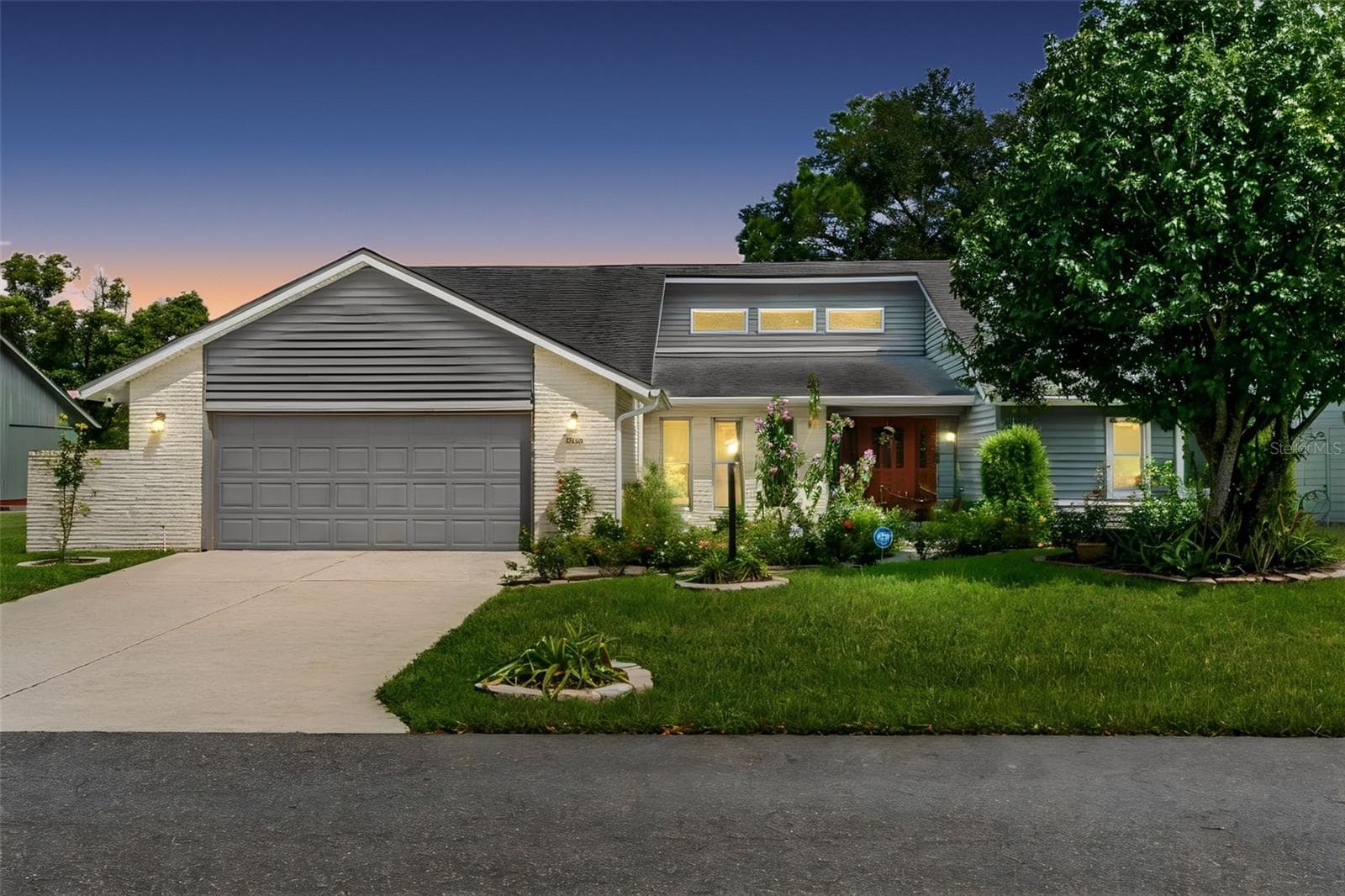 Single Family Residence at 34515 CEDARFIELD DR, DADE CITY, photo 2 of 62