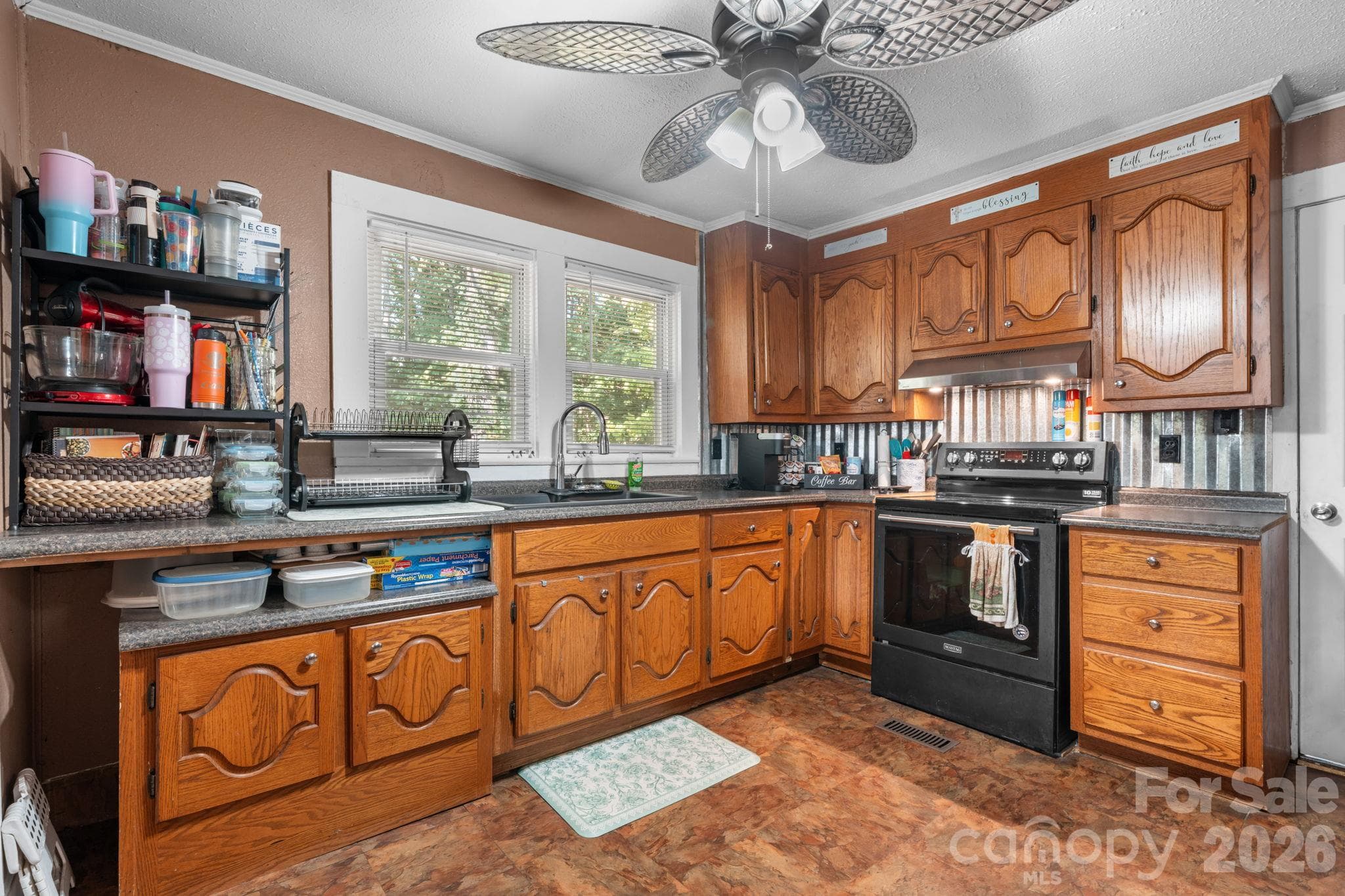 Single Family Residence at 617 Hawthorne Street, Hudson, photo 12 of 30