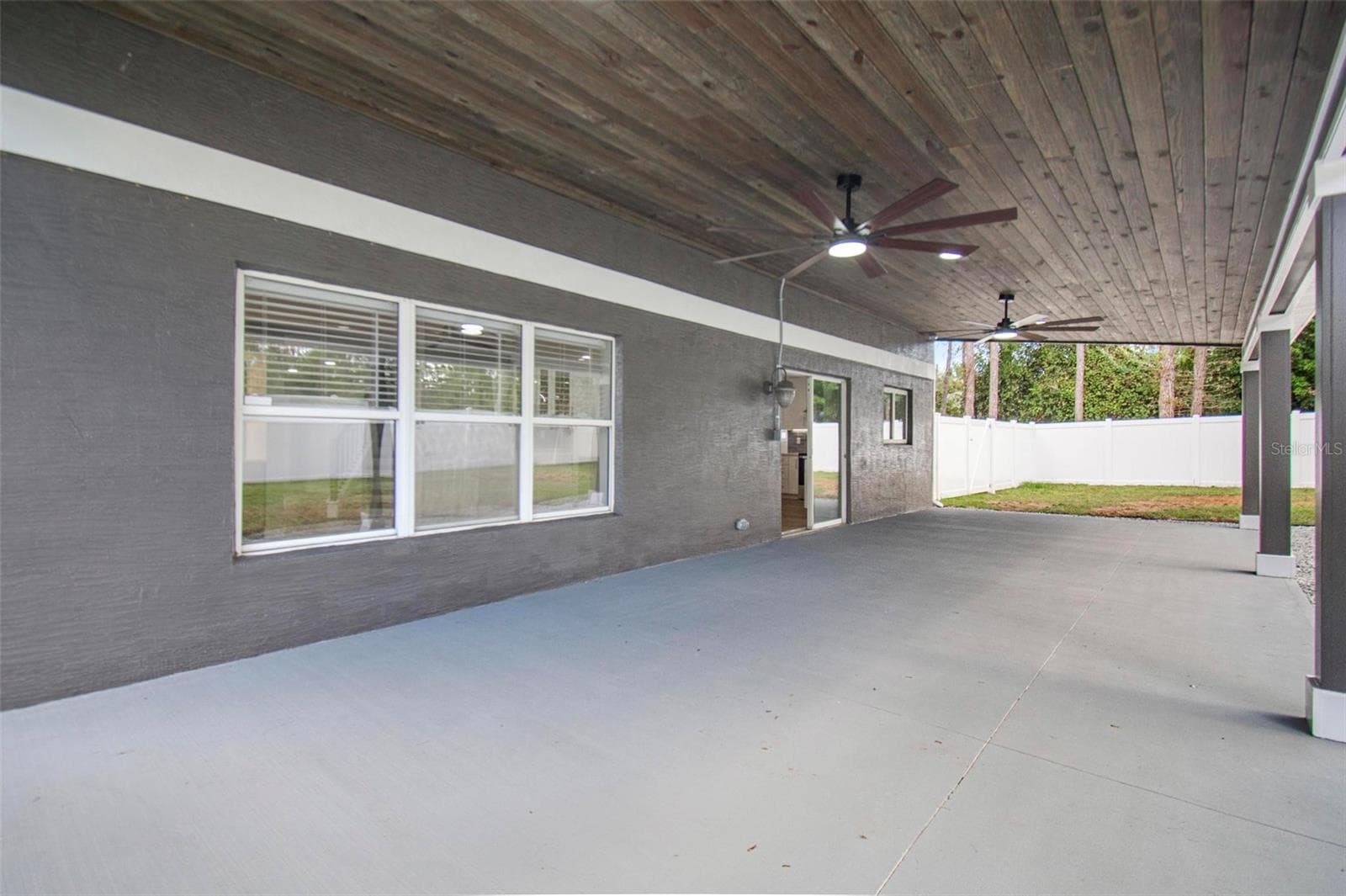 Single Family Residence at 61 REIDSVILLE DR, PALM COAST, photo 58 of 81