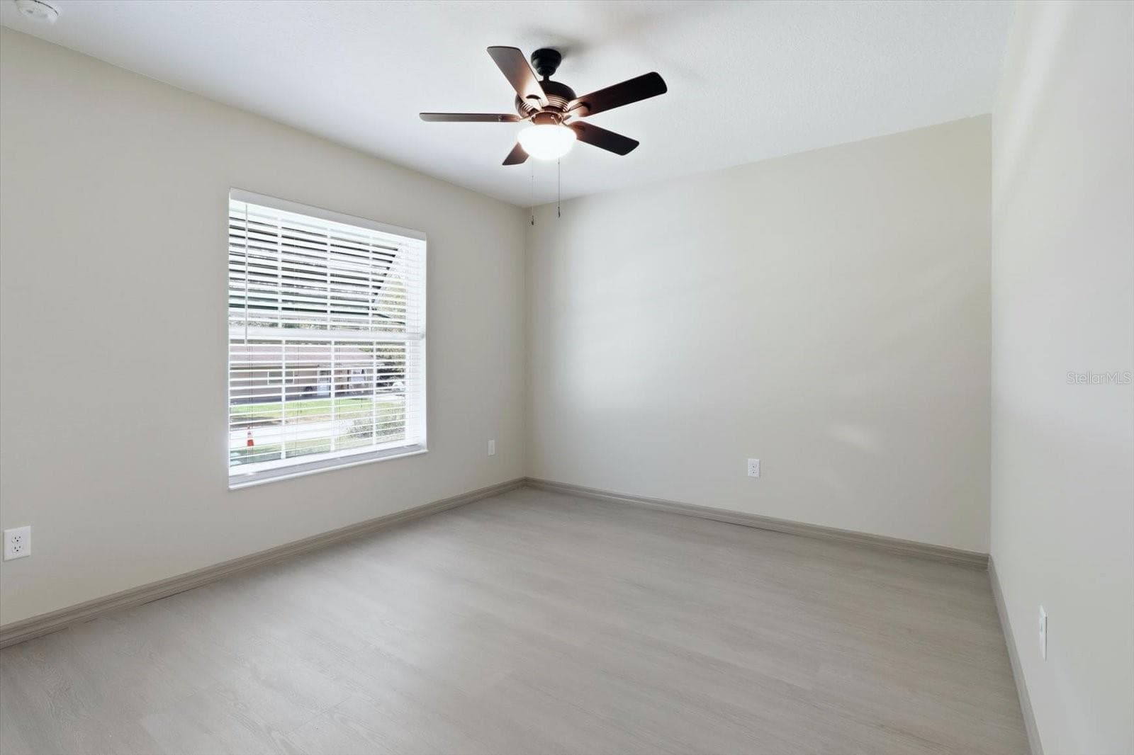 Duplex at 5967 NW 14TH ST, OCALA, photo 19 of 60