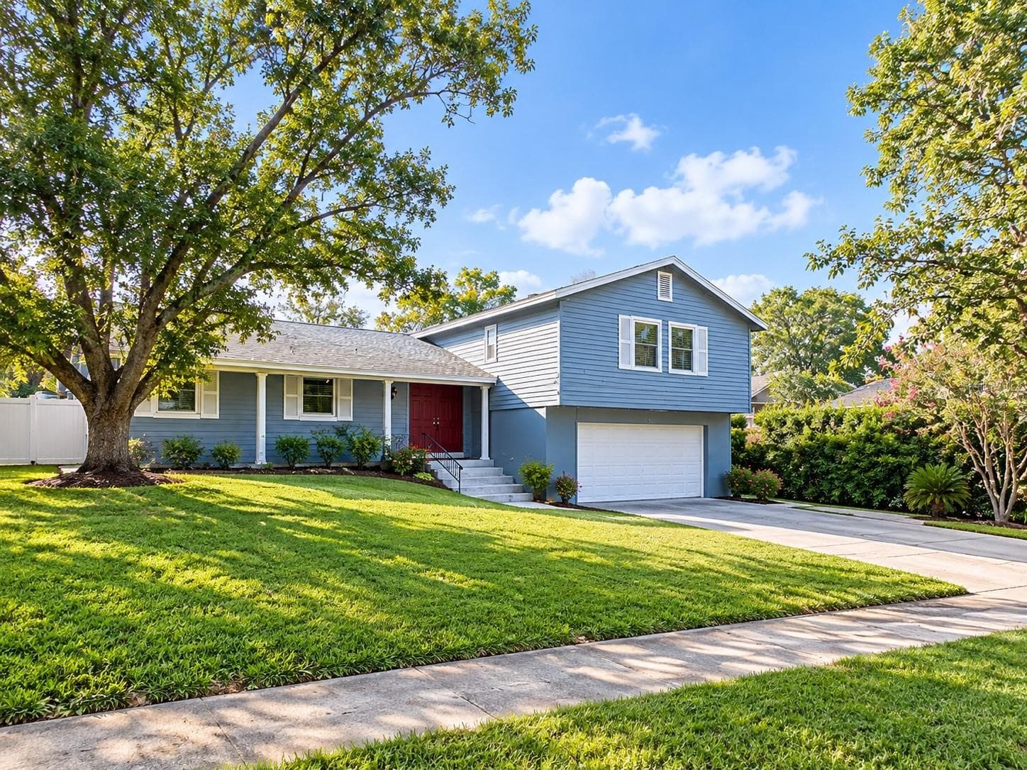 Nice family friendly neighborhood with NO HOA and at the rear of this community is Westmonte Park with basketball, tennis, cheer and football programs, - 626 ORCHID LN, ALTAMONTE SPRINGS