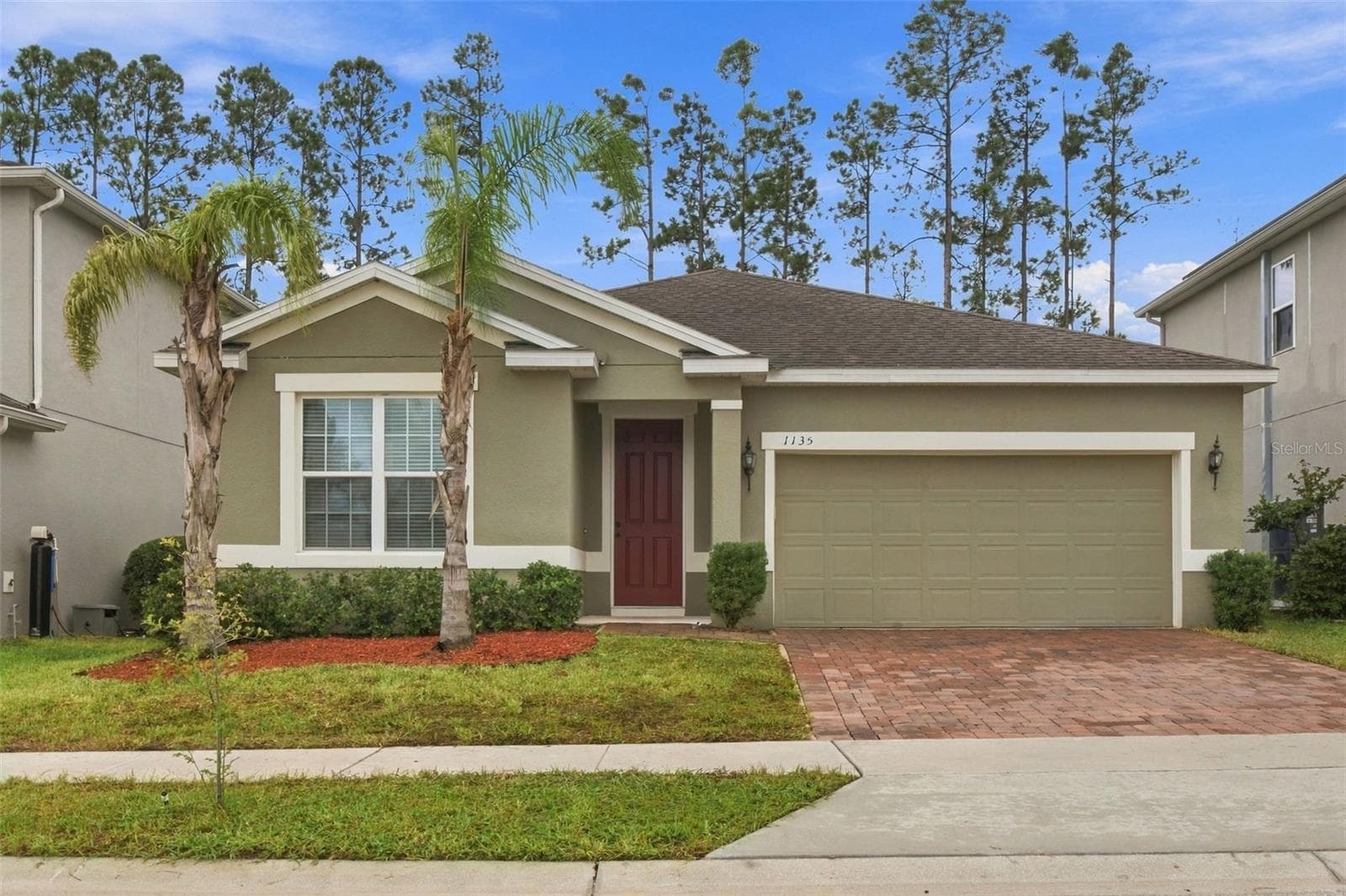 Single Family Residence at 1135 GARRETT GILLIAM DR, OCOEE, photo 2 of 40