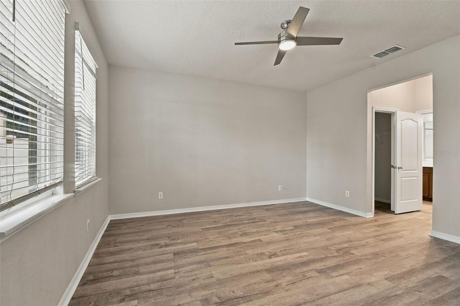 Single Family Residence at 1135 GARRETT GILLIAM DR, OCOEE, photo 23 of 40