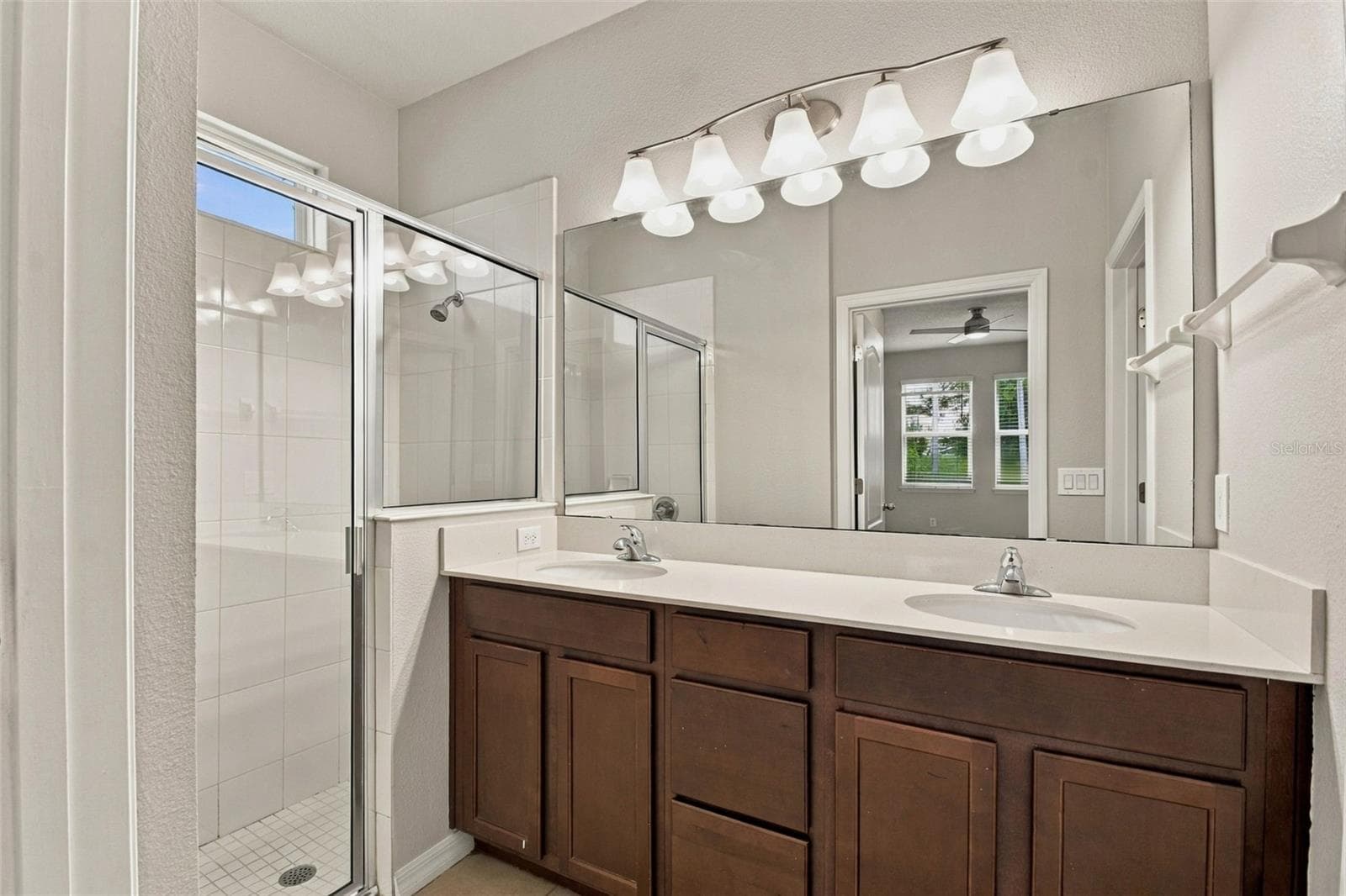 Single Family Residence at 1135 GARRETT GILLIAM DR, OCOEE, photo 25 of 40