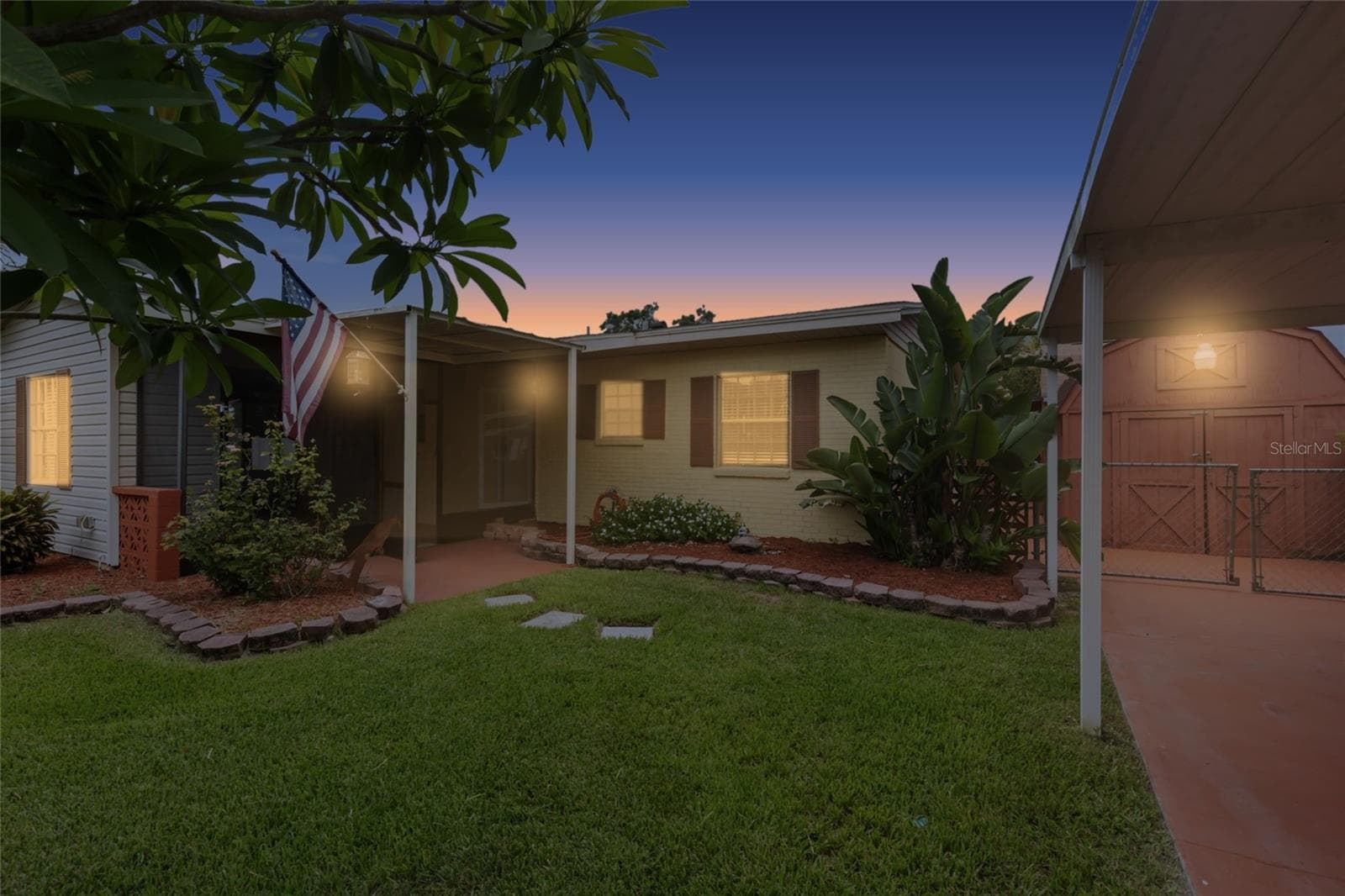 Single Family Residence at 4506 24TH AVE S, TAMPA, photo 3 of 84