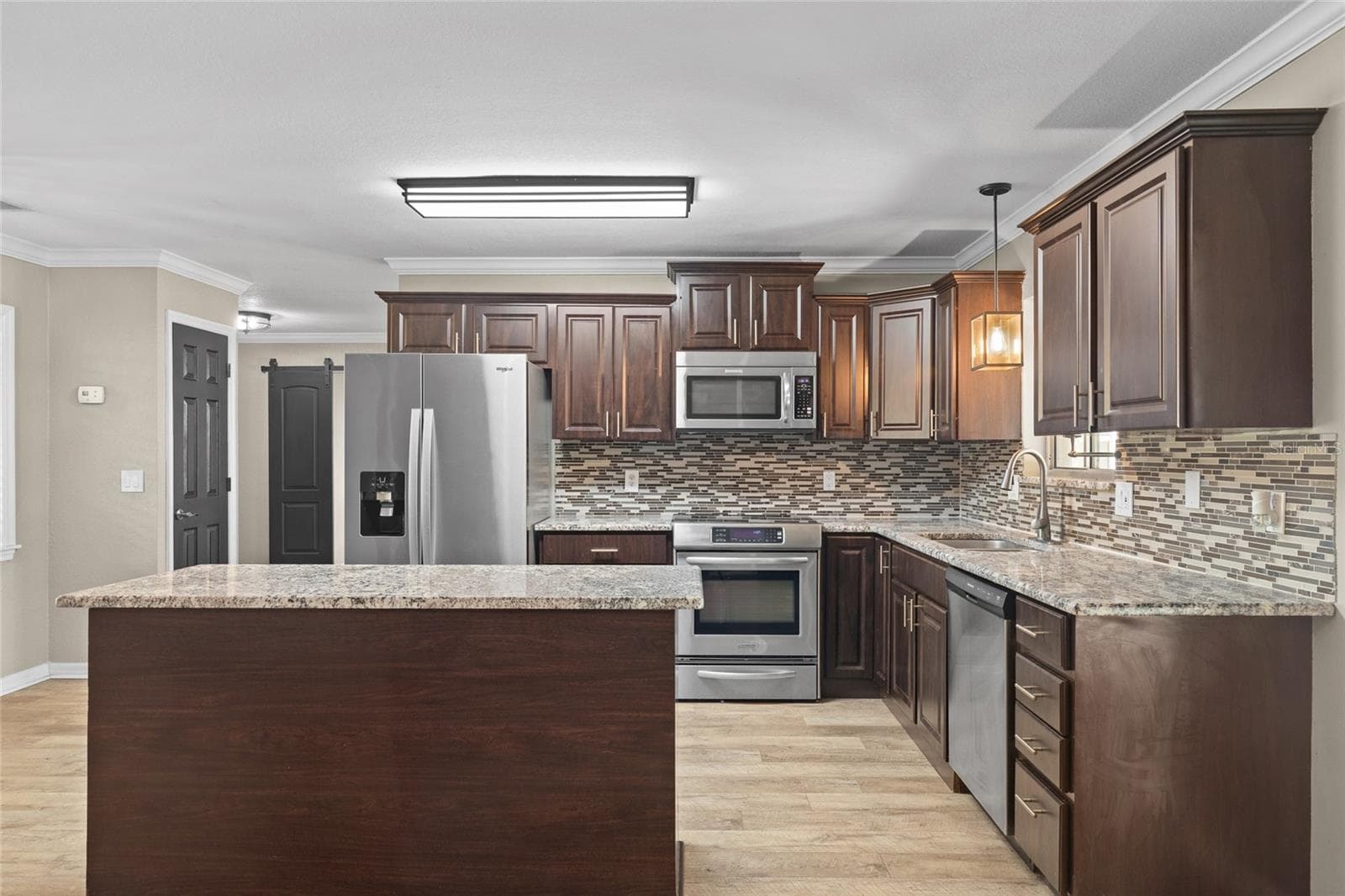 Single Family Residence at 207 ROYAL OAKS CIR, LONGWOOD, photo 10 of 52