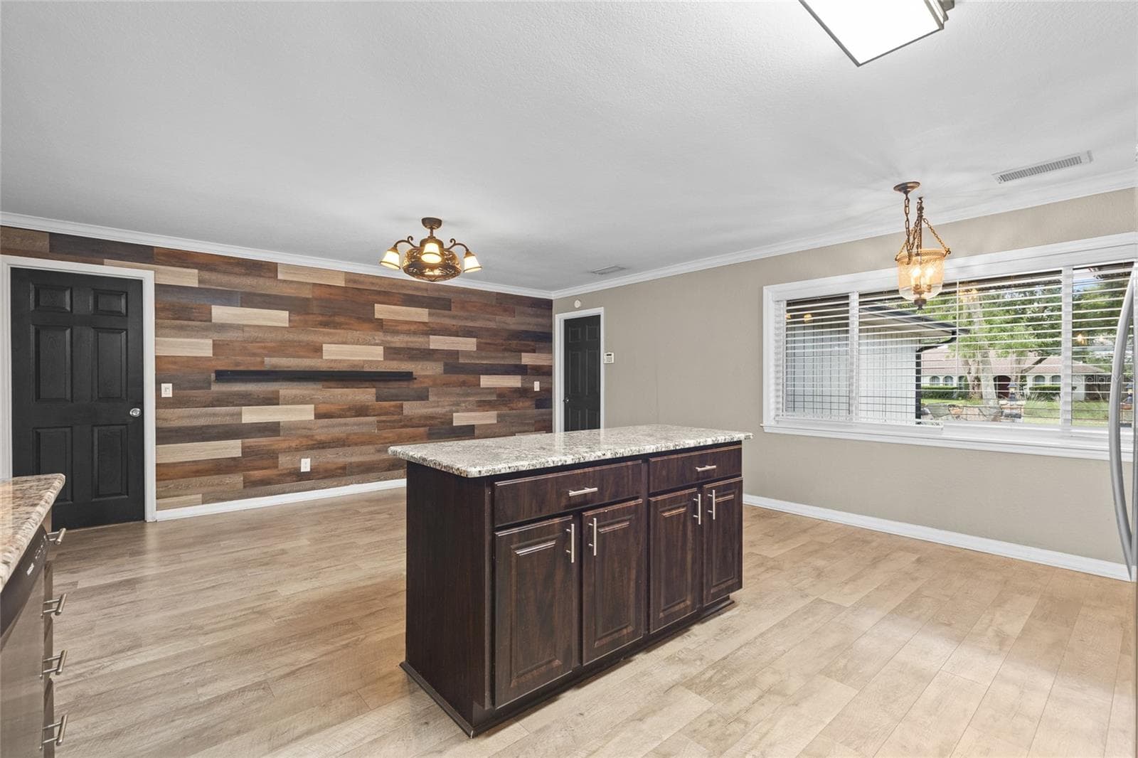 Single Family Residence at 207 ROYAL OAKS CIR, LONGWOOD, photo 11 of 52