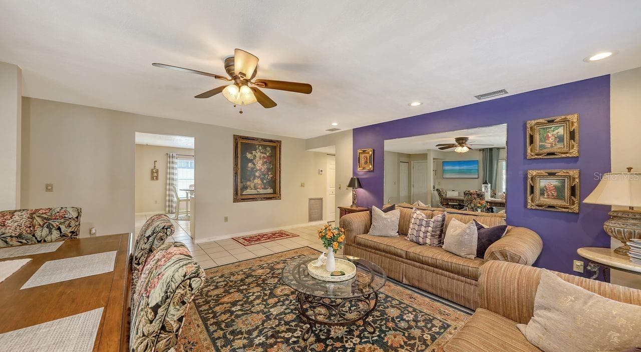 Duplex at 126 AVENIDA VENECCIA, SARASOTA, photo 6 of 67