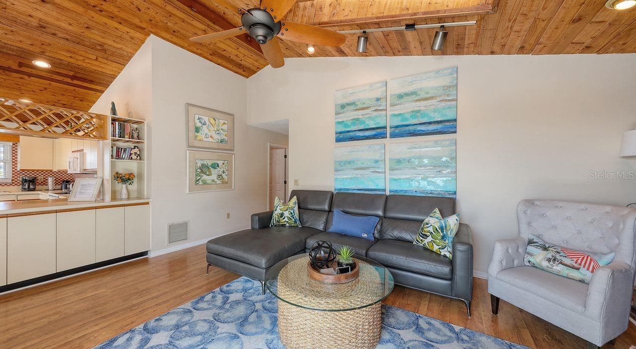Duplex at 126 AVENIDA VENECCIA, SARASOTA, photo 43 of 67