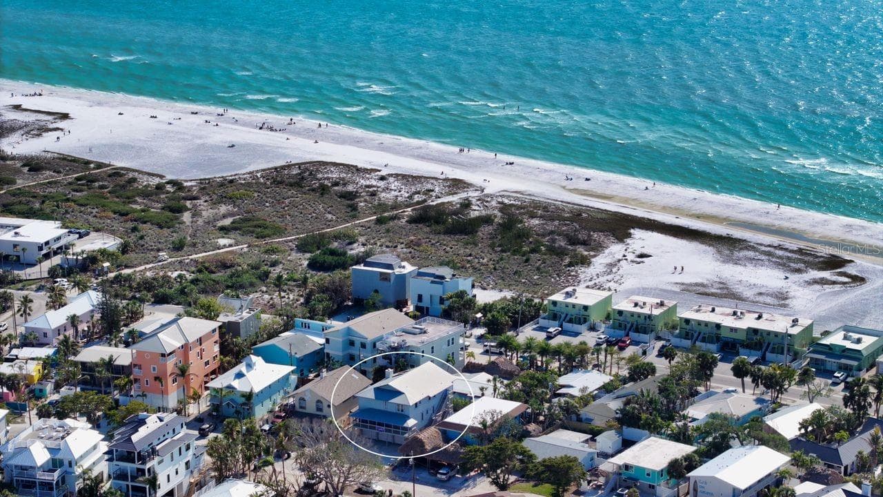 Duplex at 126 AVENIDA VENECCIA, SARASOTA, photo 60 of 67