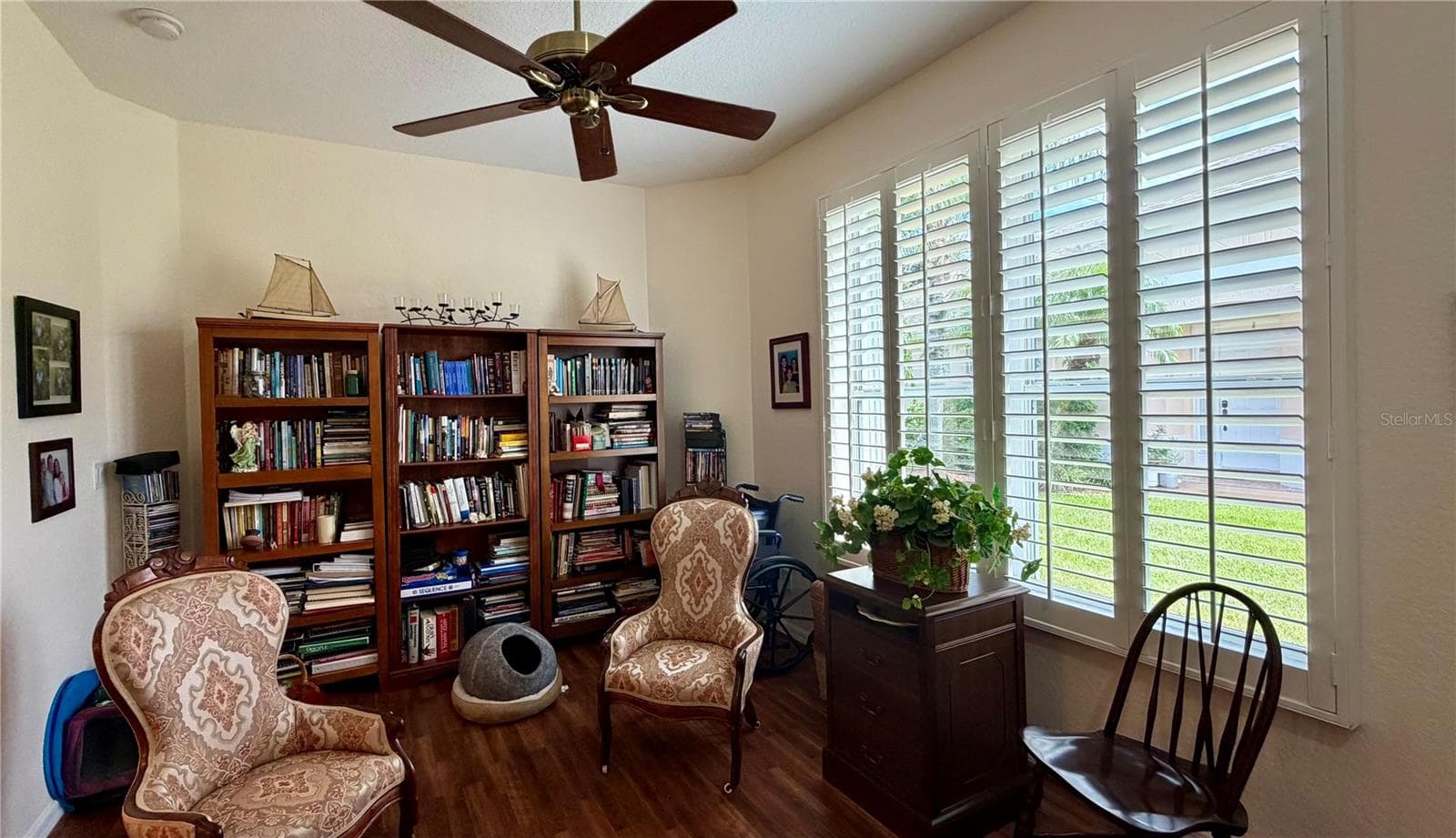 Villa at 433 N TANGERINE SW, VERO BEACH, photo 5 of 33