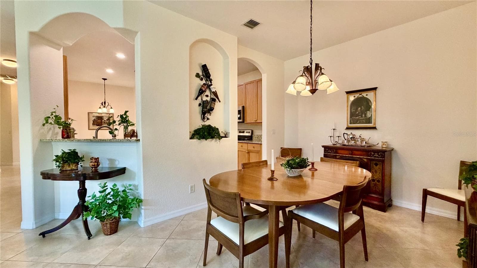 Villa at 433 N TANGERINE SW, VERO BEACH, photo 8 of 33