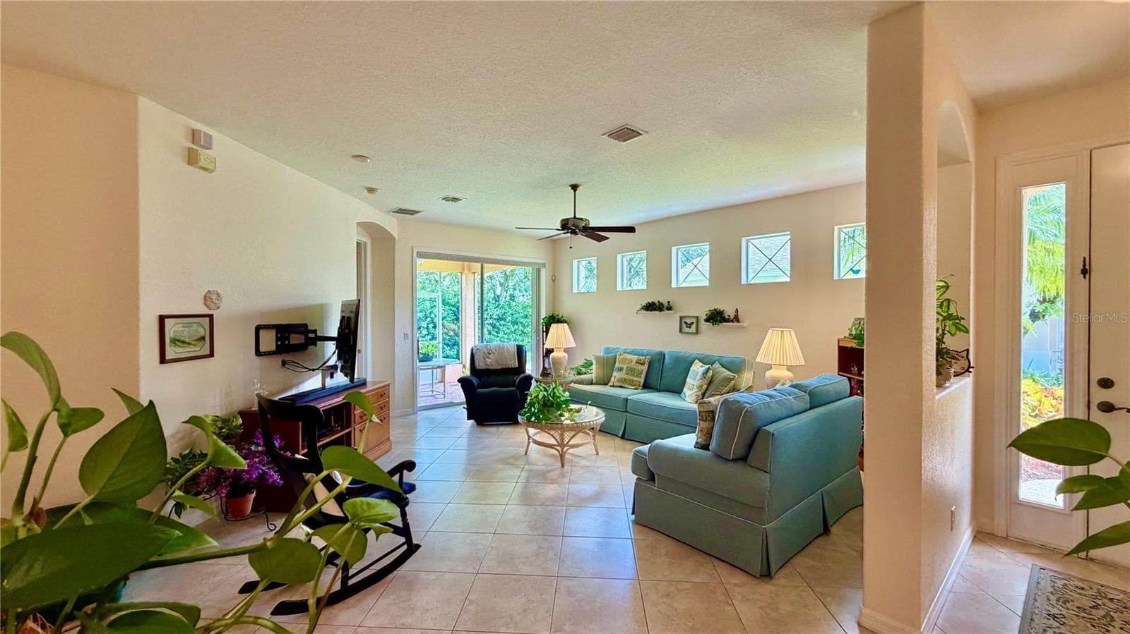 Villa at 433 N TANGERINE SW, VERO BEACH, photo 13 of 33