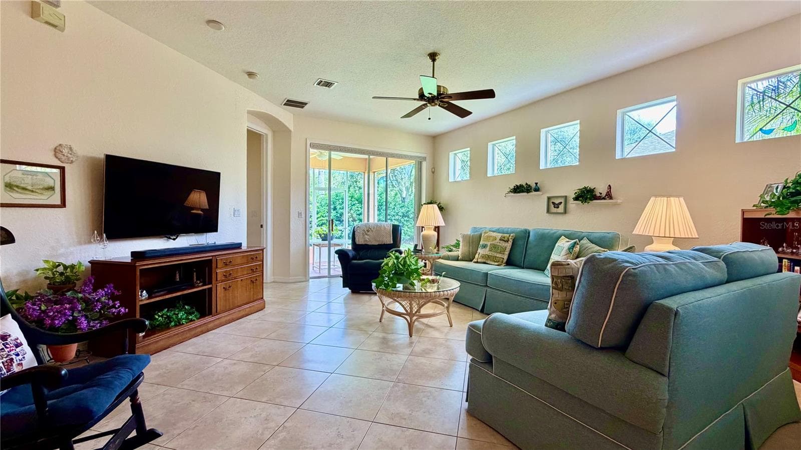Villa at 433 N TANGERINE SW, VERO BEACH, photo 15 of 33