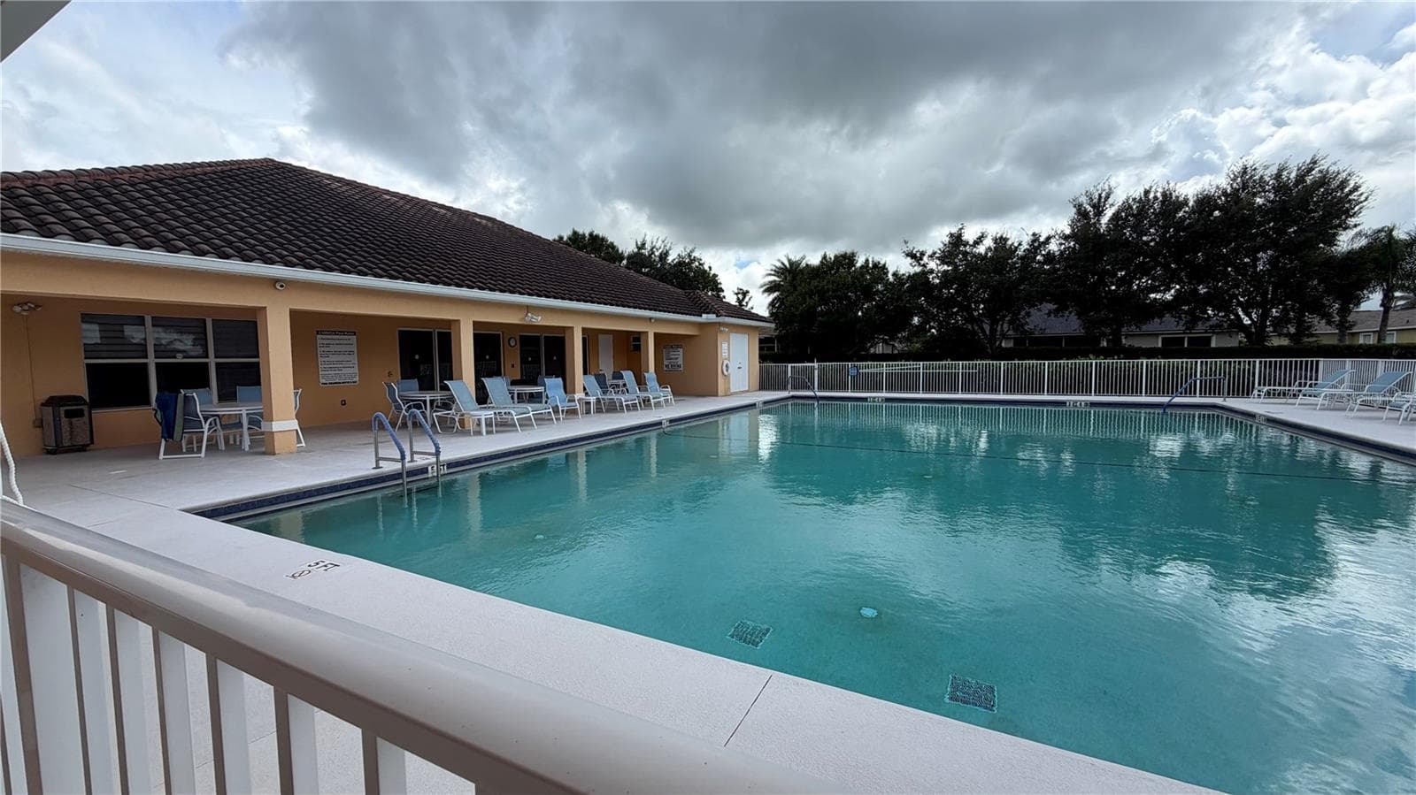Villa at 433 N TANGERINE SW, VERO BEACH, photo 30 of 33