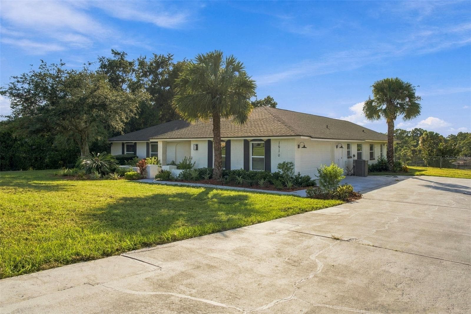 Single Family Residence at 1910 LONG POND DR, LONGWOOD, photo 3 of 54