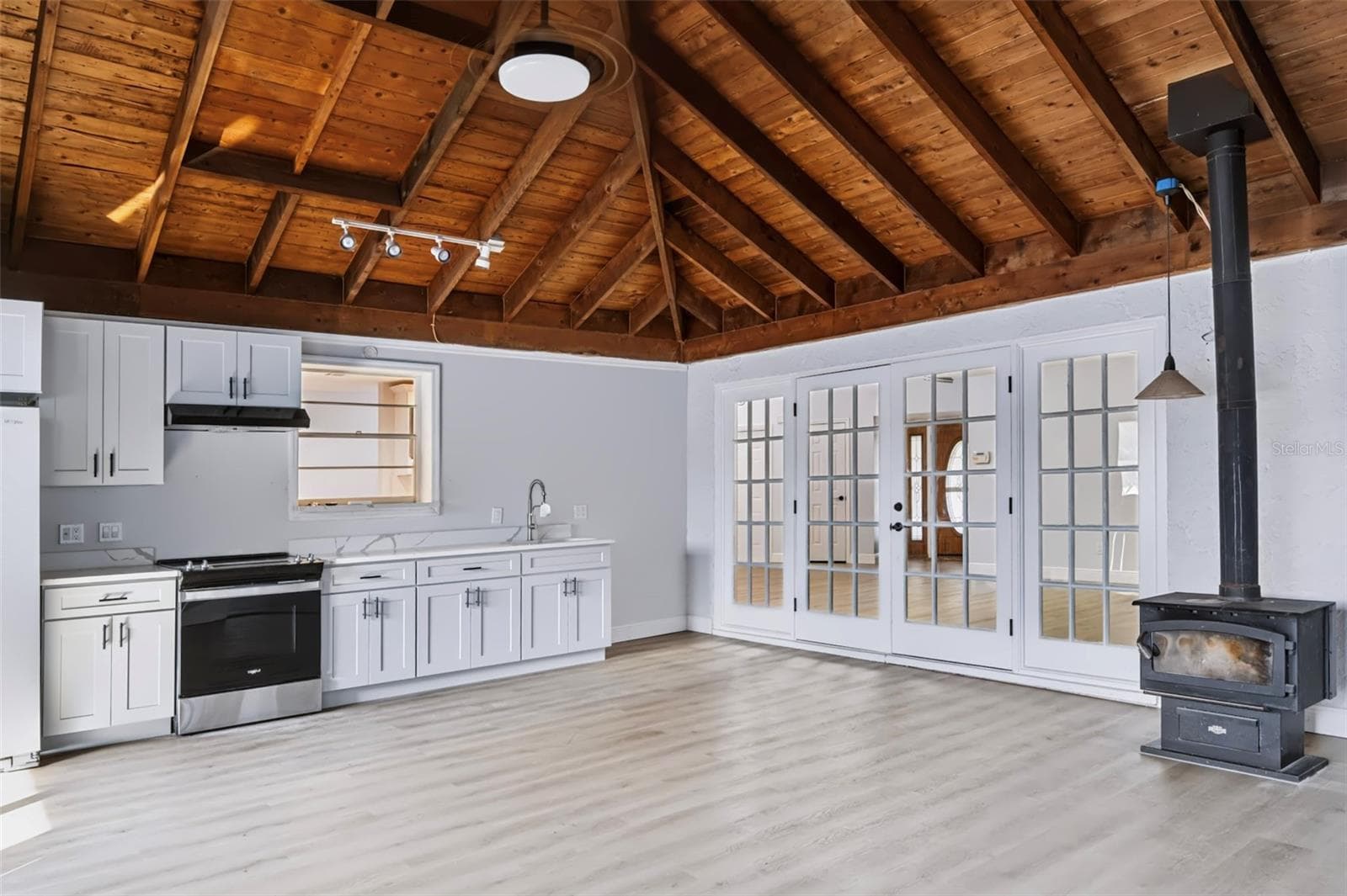 Single Family Residence at 1910 LONG POND DR, LONGWOOD, photo 14 of 54