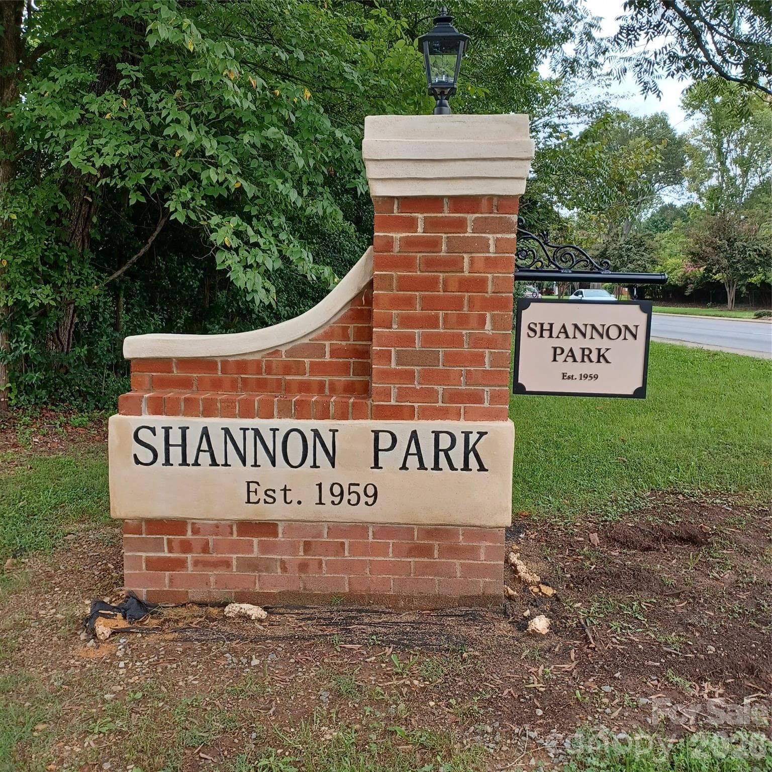 Single Family Residence at 5717 Ruth Drive, Charlotte, photo 28 of 28