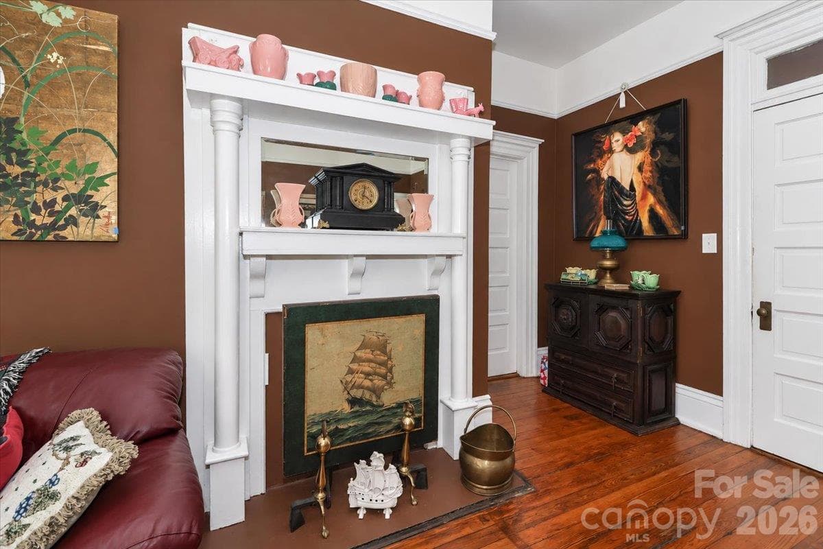 Upstairs Family Room - 403 W Front Street, Statesville