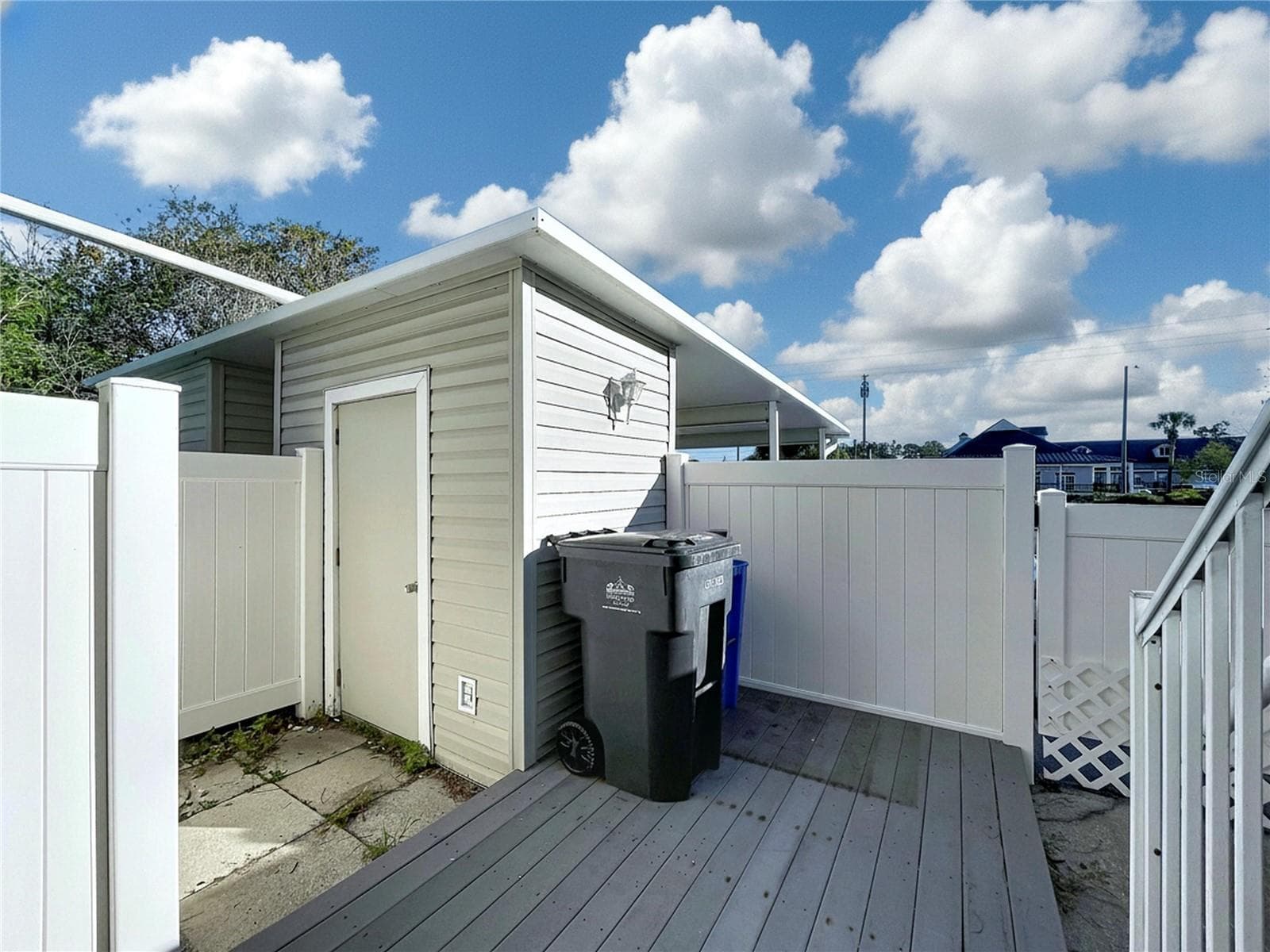 Condominium at 8350 SAVANNAH TRACE CIR #102, TAMPA, photo 12 of 105
