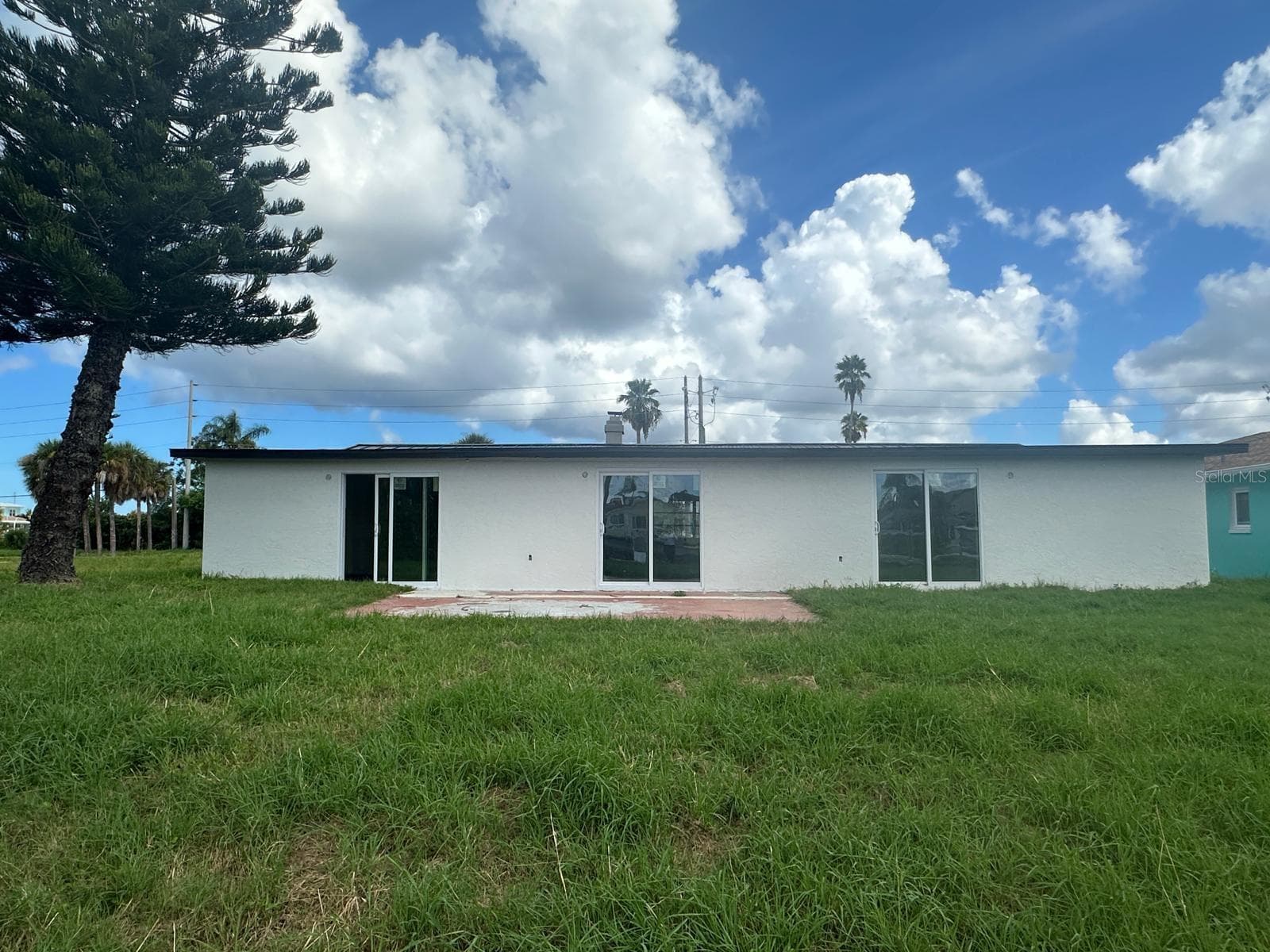Single Family Residence at 3540 FLORAMAR TER, NEW PORT RICHEY, photo 4 of 7