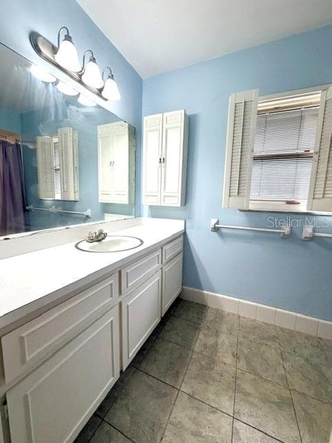 PRIMARY BATHROOM 1 - 3513 MARWOOD DR, ORLANDO