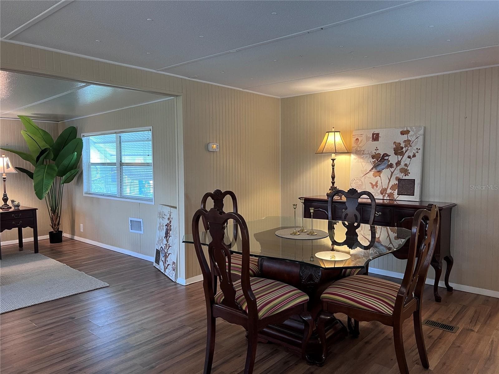 Manufactured Home at 39518 STERLING DR, ZEPHYRHILLS, photo 10 of 27