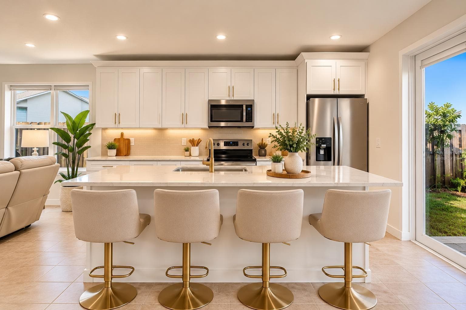 VIRTUALLY STAGED - 17970 SW 105TH AVE, MIAMI