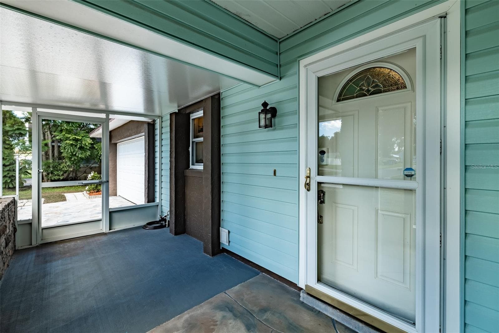 Single Family Residence at 3302 KING RICHARD, SEFFNER, photo 7 of 49