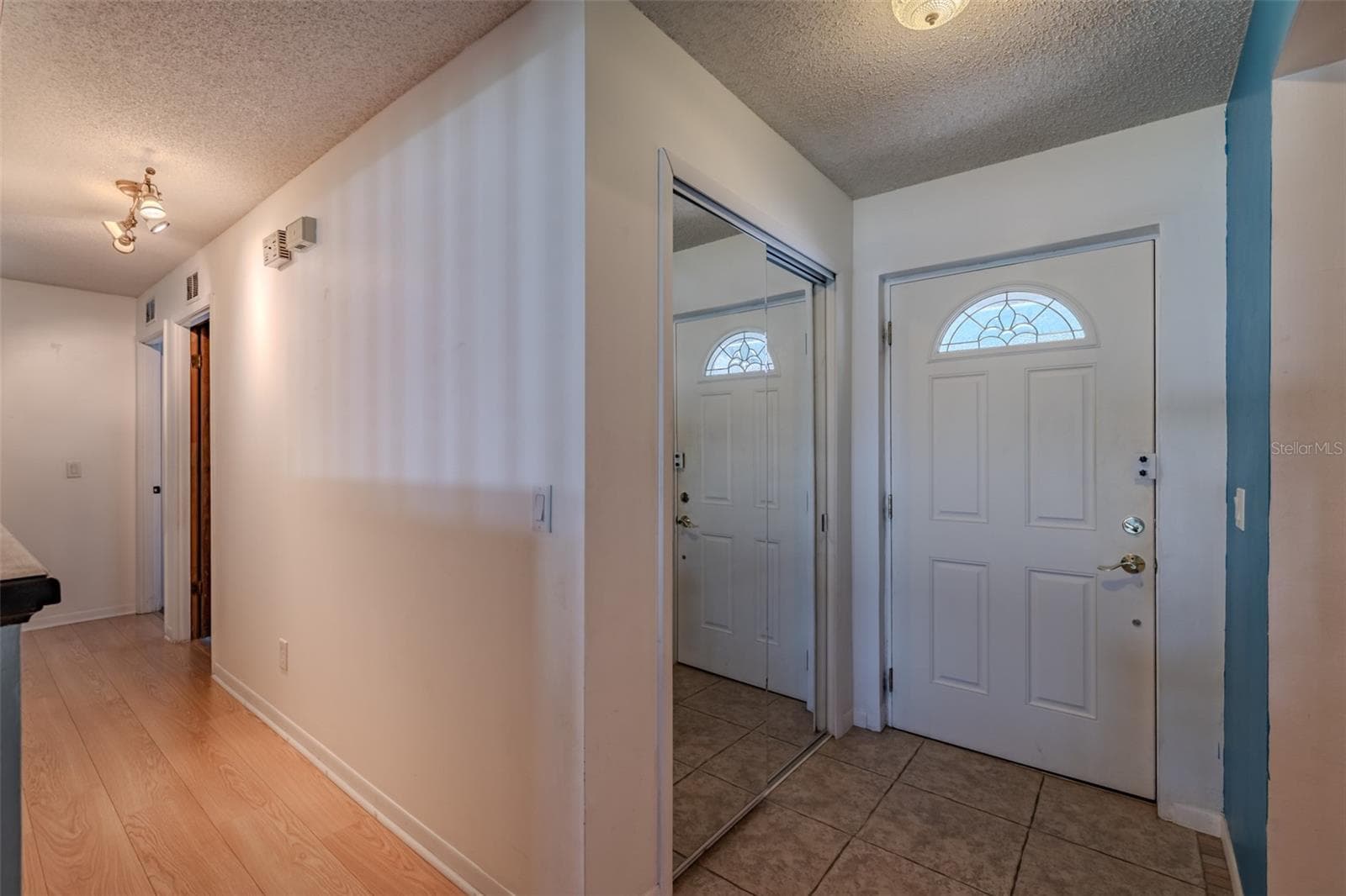 Single Family Residence at 3302 KING RICHARD, SEFFNER, photo 24 of 49