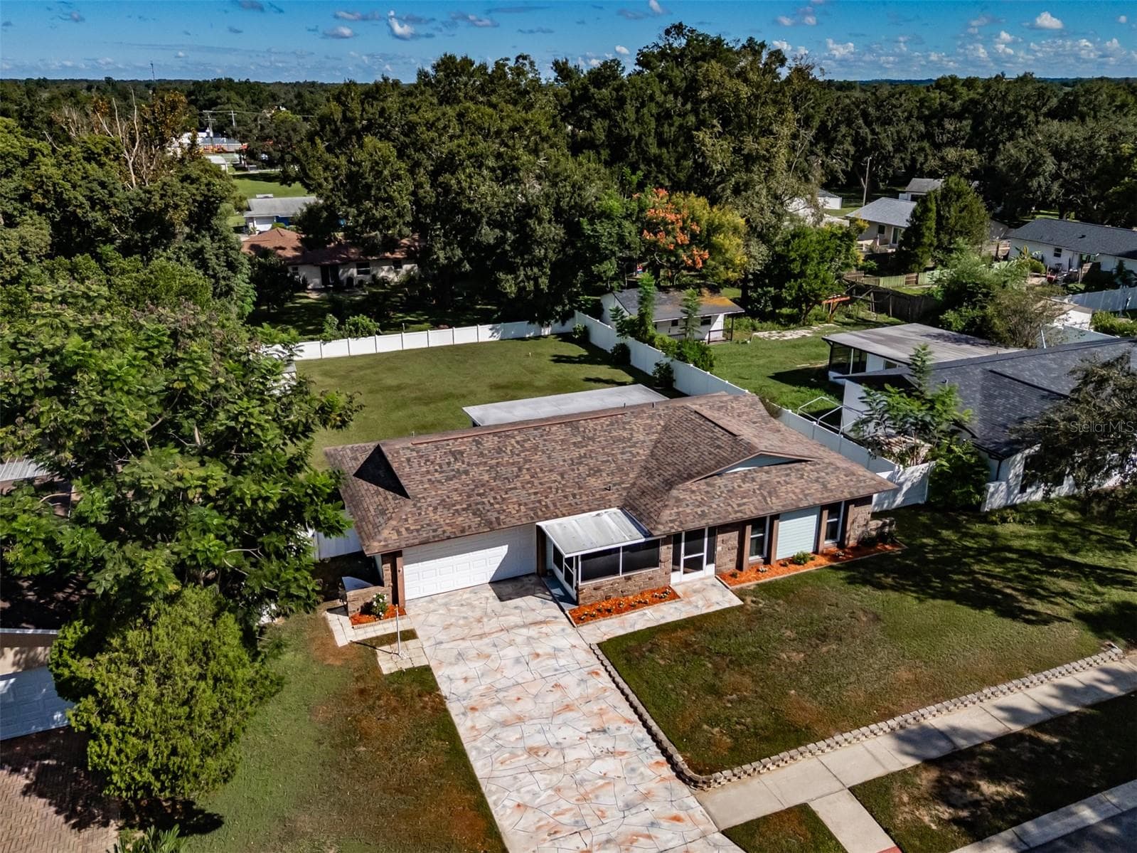 Single Family Residence at 3302 KING RICHARD, SEFFNER, photo 41 of 49