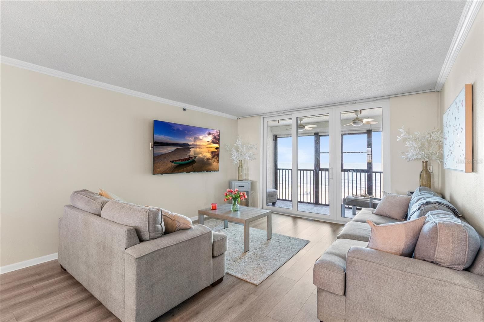 Living Room - 14900 GULF BLVD #204, MADEIRA BEACH
